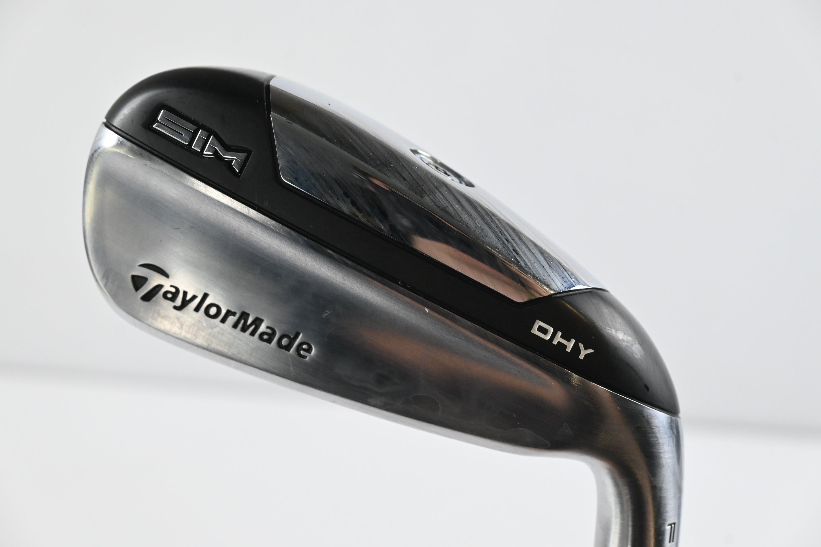 Taylormade SIM DHY #4 Iron / 22 Degree / Regular Flex Diamana Limited 65 Shaft