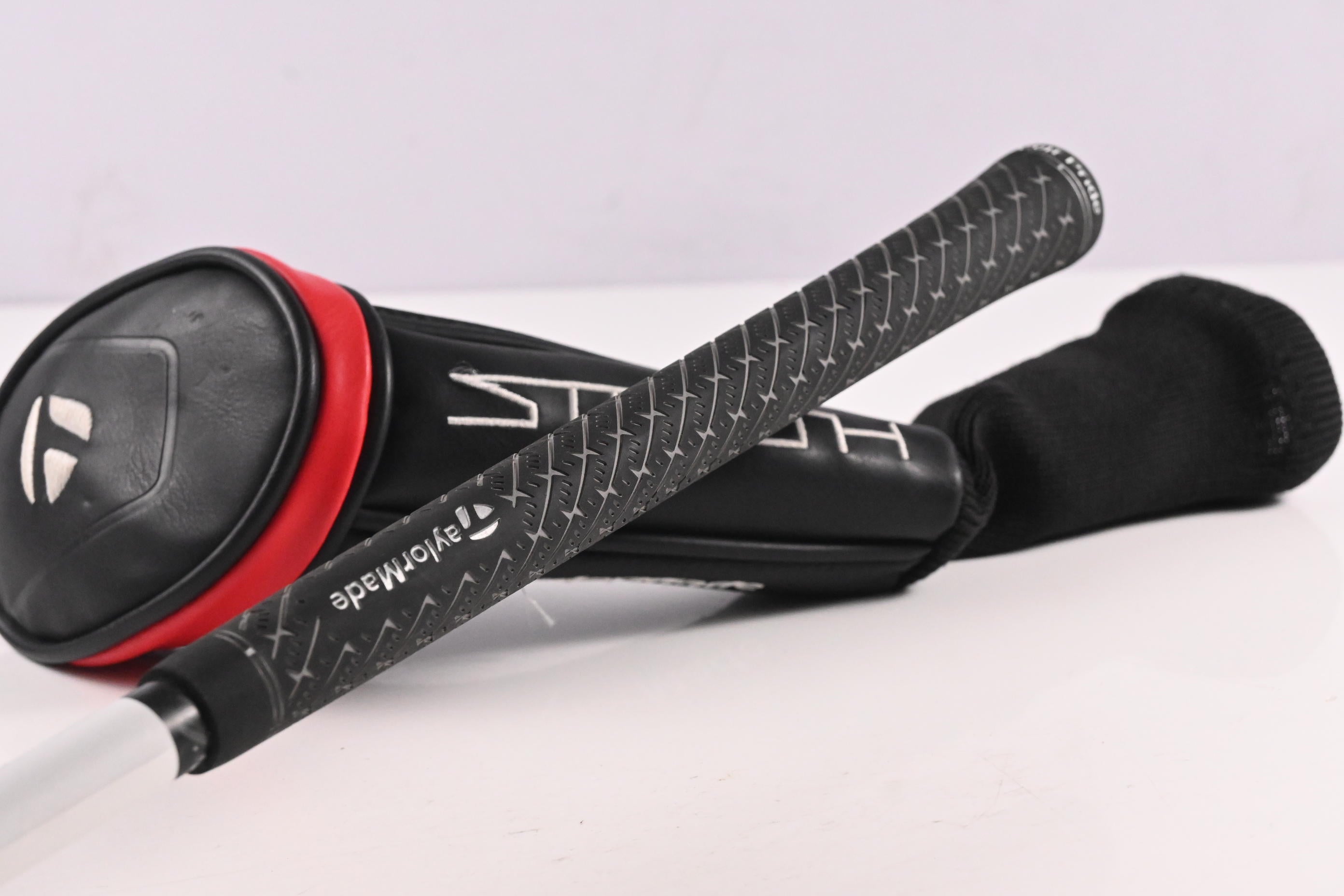 Taylormade Stealth Plus #2 Hybrid / 17 Degree / X-Flex Kai'li Dark Waves 95