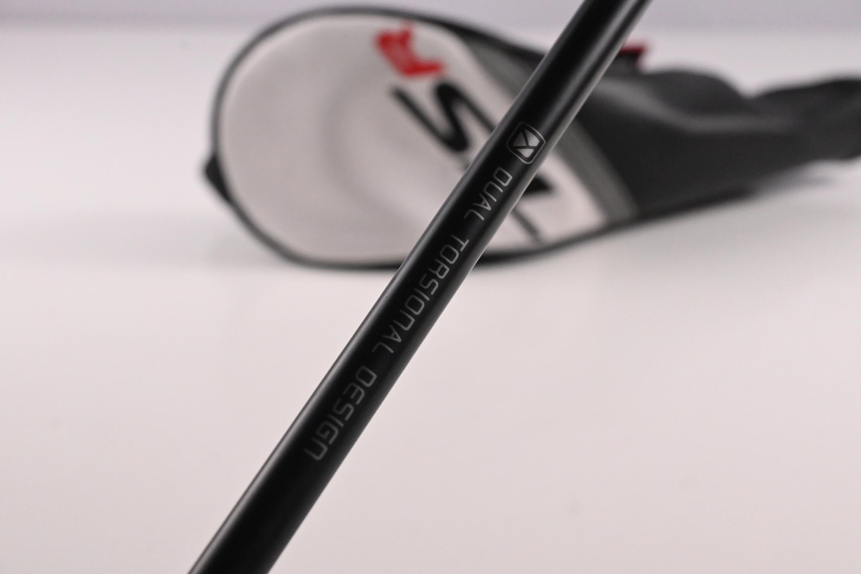 Titleist TSR2 #5 Hybrid / 24 Degree / Regular Flex HZRDUS Red 60 Shaft