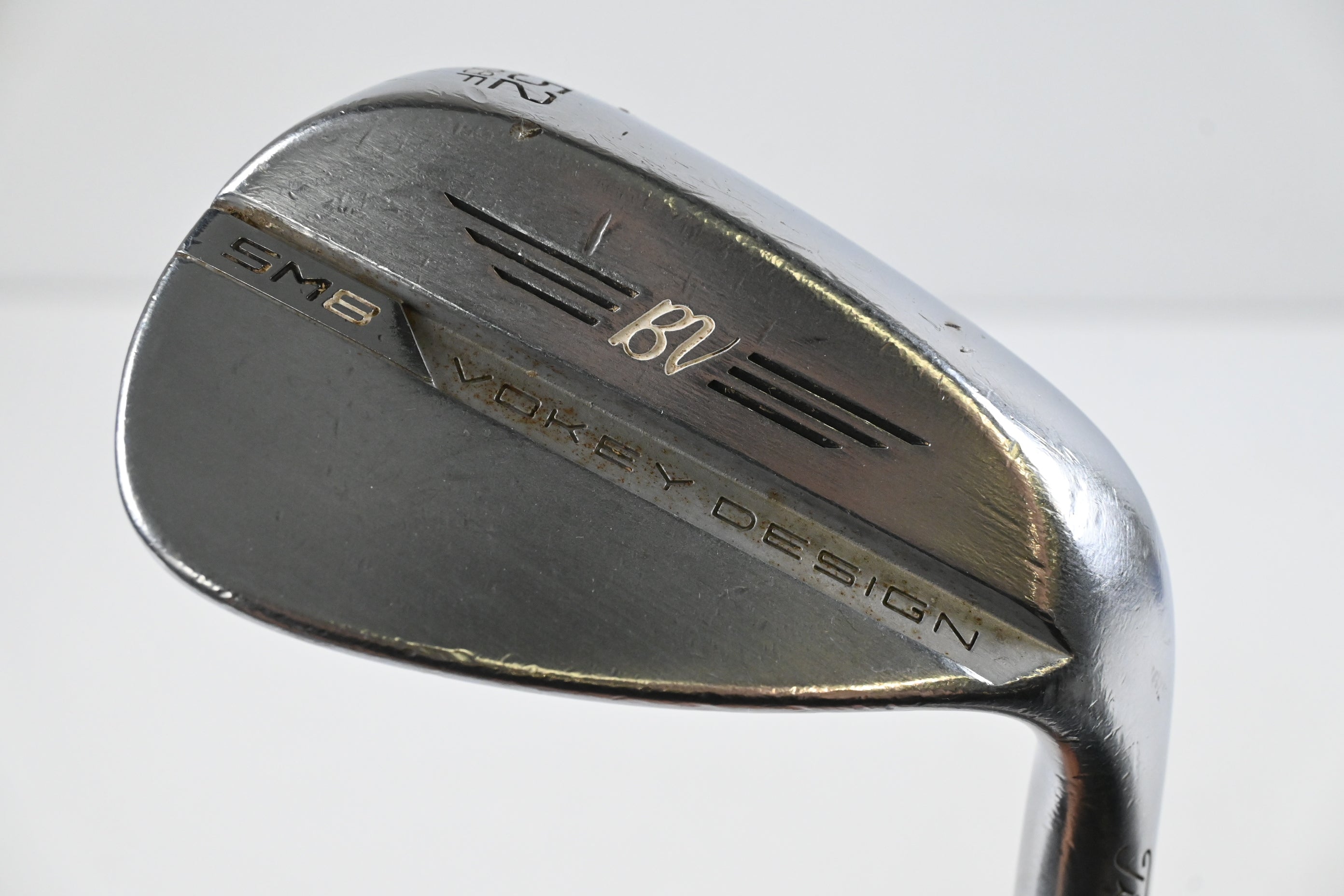 Titleist Vokey SM8 Gap Wedge / 52 Degree / Stiff Flex AMT Tour White S300