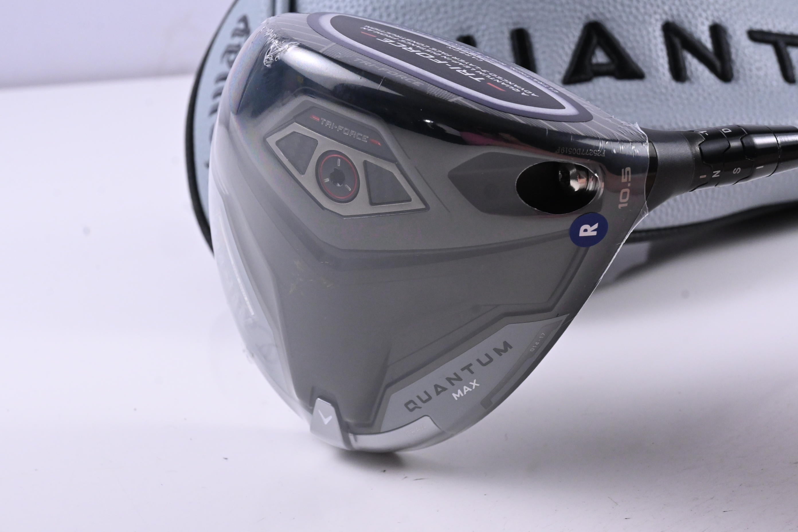 Callaway Quantum Max Driver / 10.5 Degree / Regular Flex Denali Frost Silver 50
