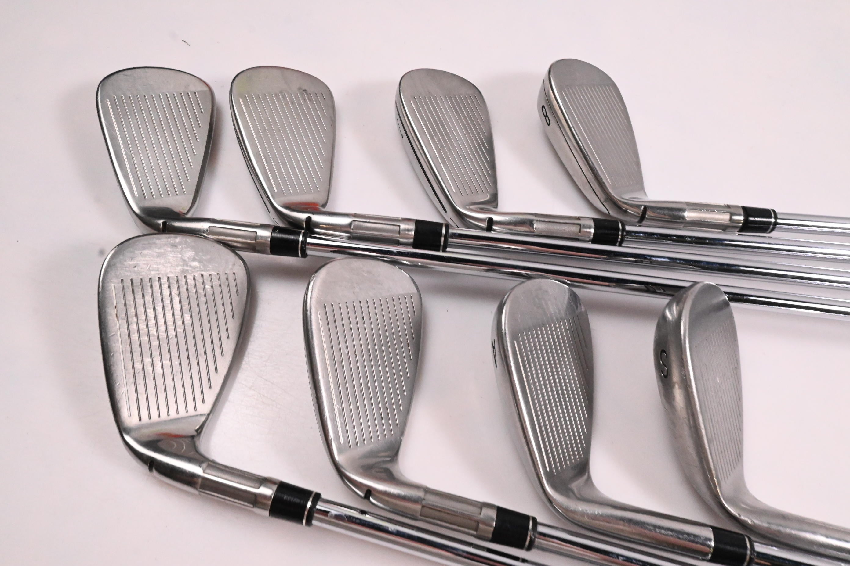 Taylormade M6 Irons / 5-PW+GW+SW / Regular Flex N.S.Pro 840 Shafts