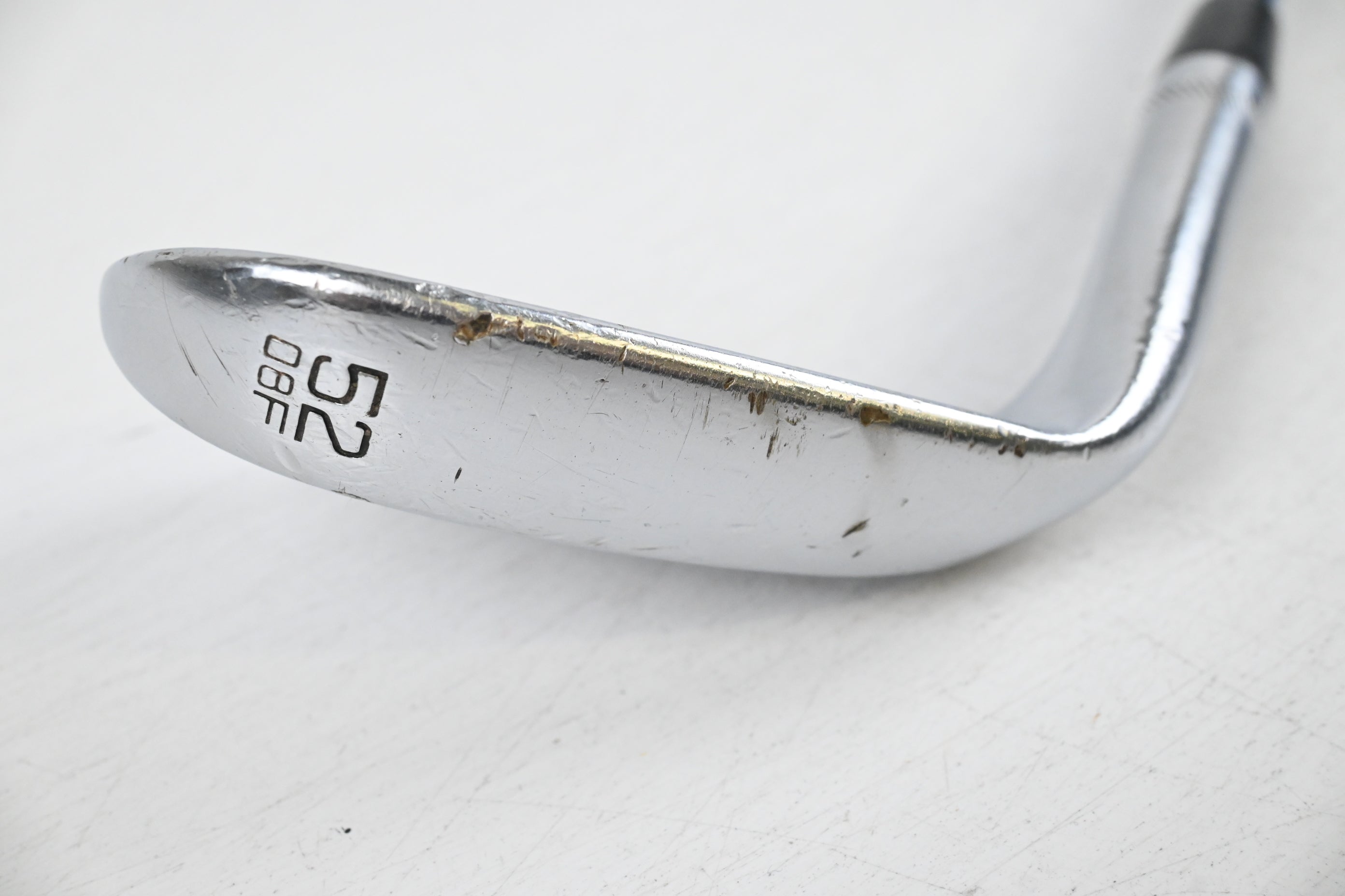 Titleist Vokey SM8 Gap Wedge / 52 Degree / Stiff Flex AMT Tour White S300
