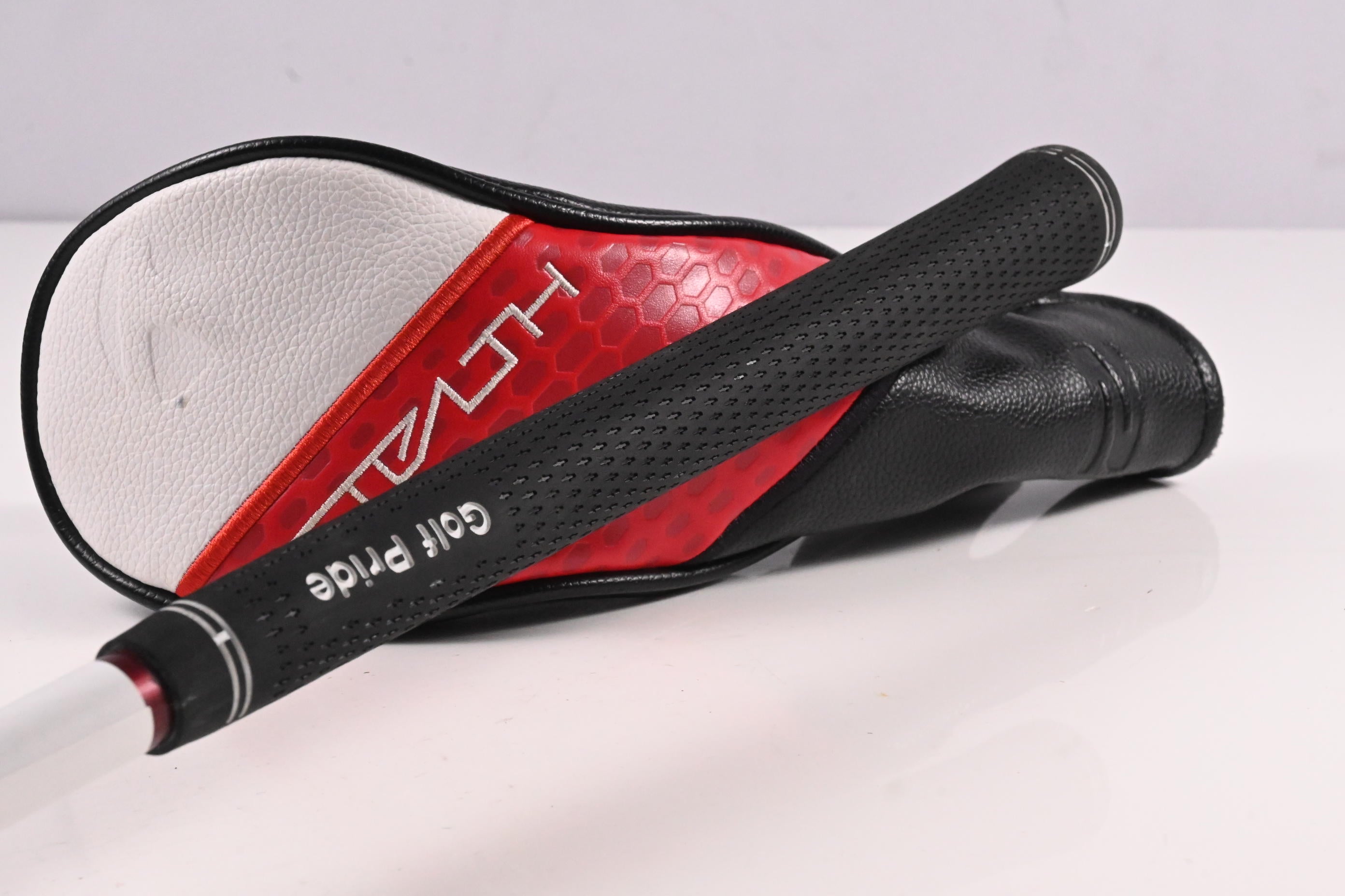 Taylormade Stealth 2 #3 Hybrid / 19 Degree / Stiff Flex Ventus TR Red 7 Shaft
