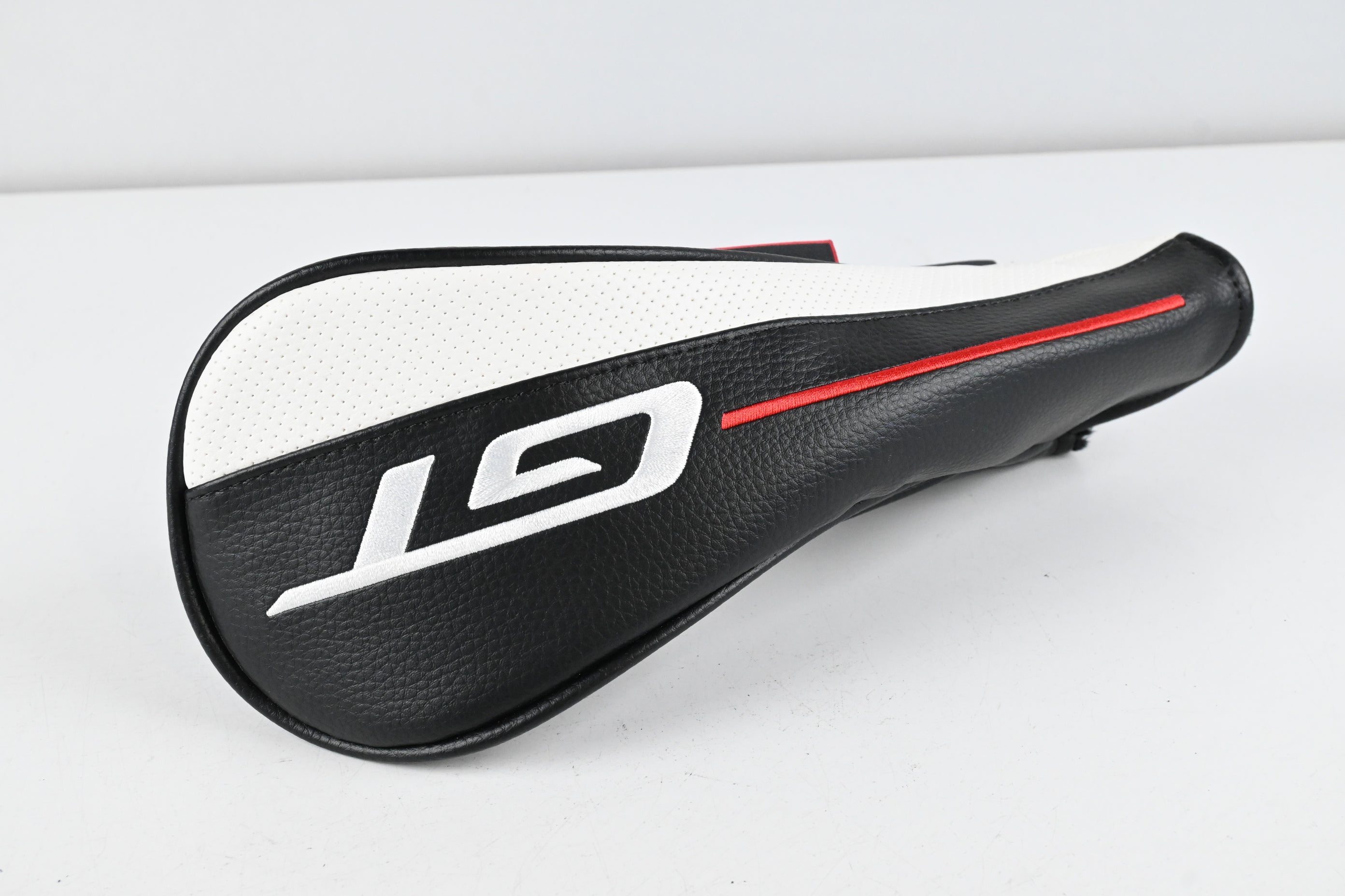 Titleist GT2 #5 Wood / 18 Degree / Senior Flex Kuro Kage Black 55