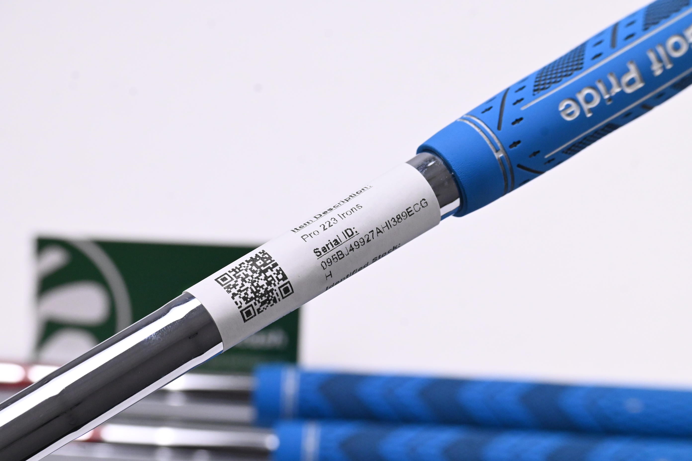 Mizuno Pro 223 Irons / 6-PW+GW / Regular Flex N.S.Pro Modus³ Tour 105 Shafts