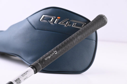 Taylormade Qi4D Driver / 10.5 Degree / Regular Flex Reax Blue 50 Shaft