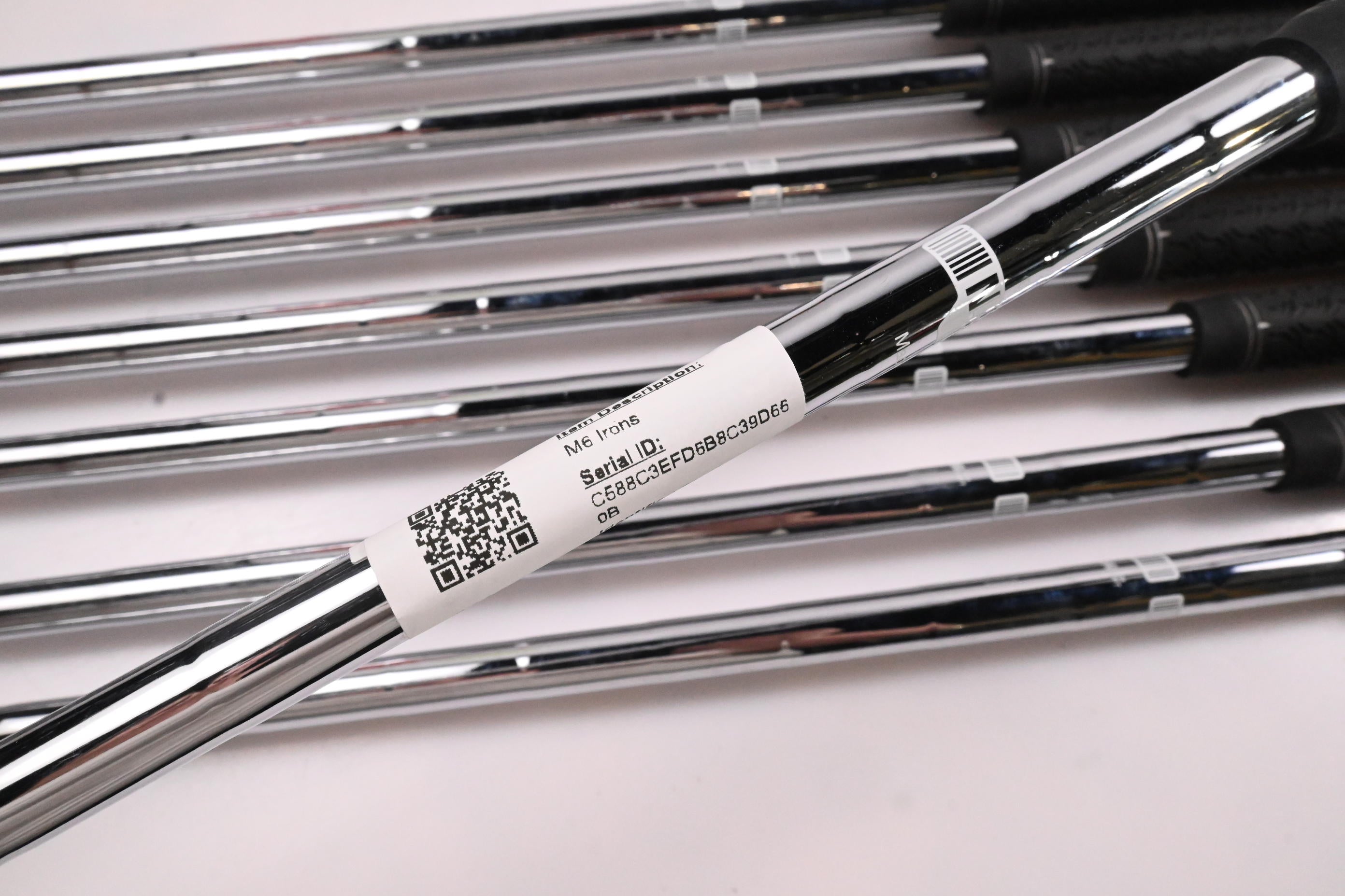 Taylormade M6 Irons / 5-PW+GW+SW / Regular Flex N.S.Pro 840 Shafts