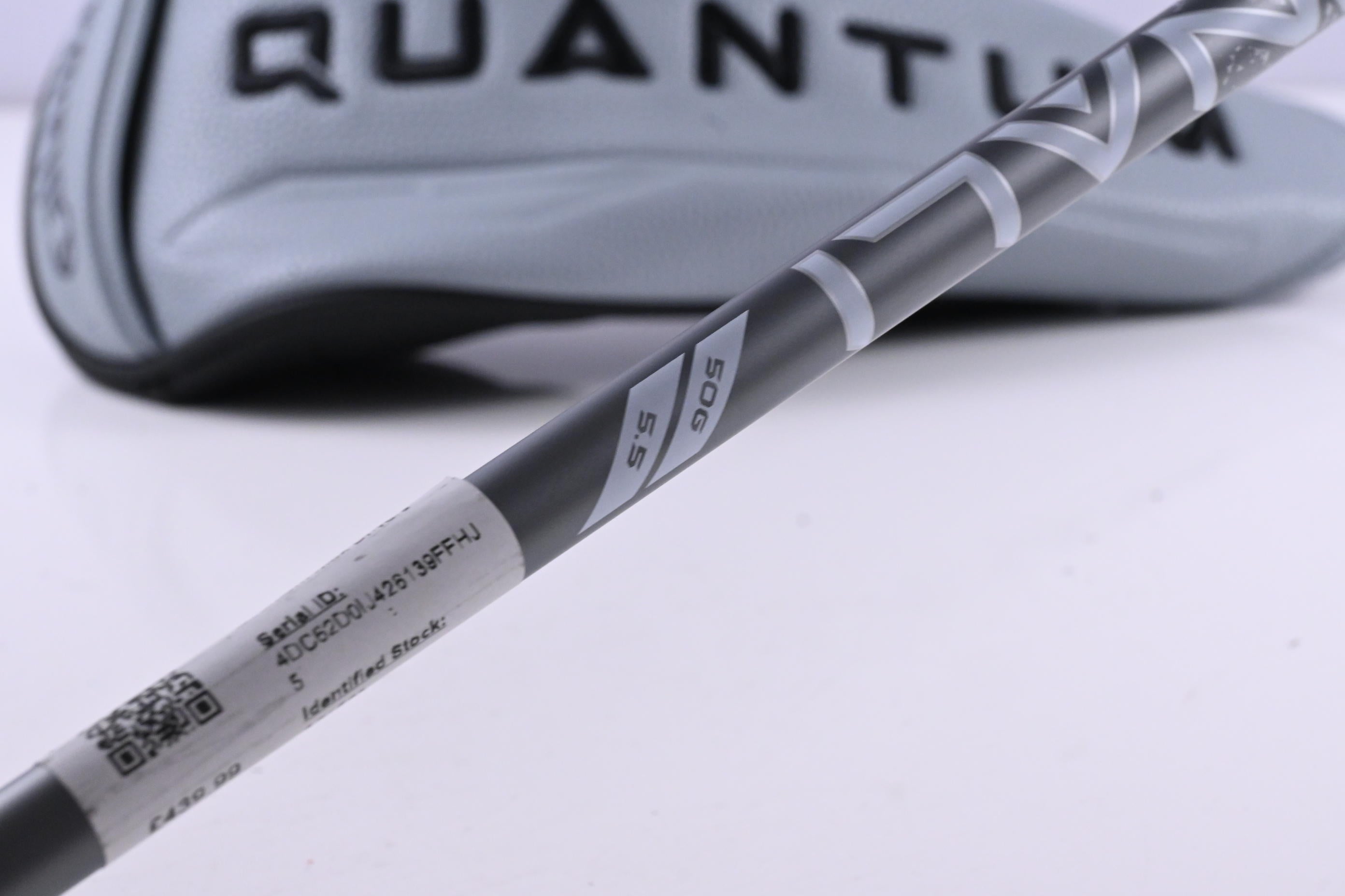 Callaway Quantum Max Driver / 10.5 Degree / Regular Flex Denali Frost Silver 50