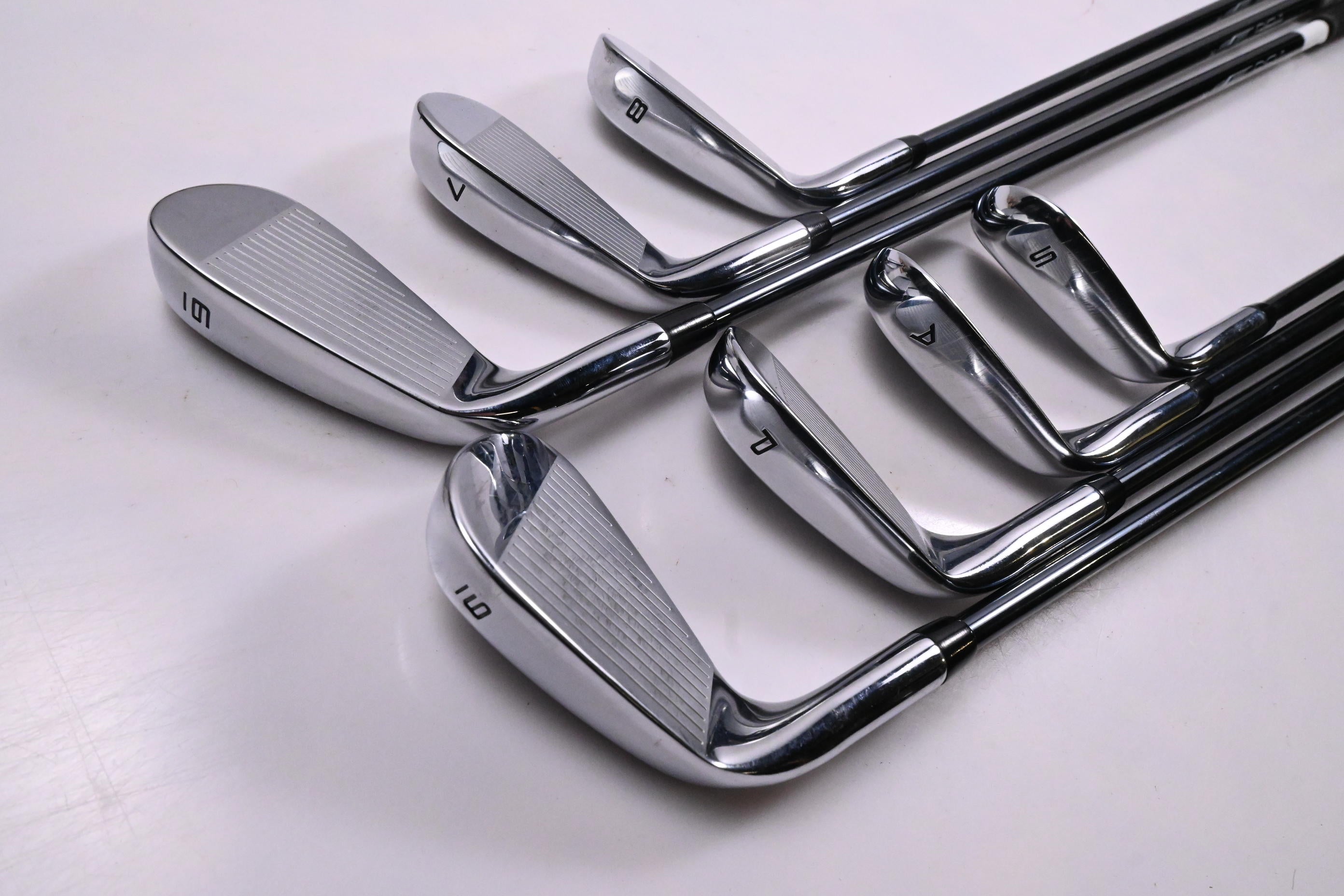 Callaway Elyte HL Irons / 6-PW+AW-SW / Regular Flex UST HDC Recoil Dart 70 Shaft
