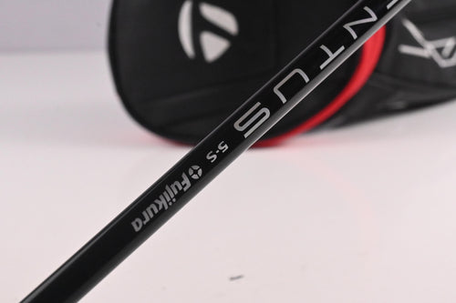 Taylormade Stealth Driver / 9 Degree / Stiff Flex Ventus Blue 5 Shaft