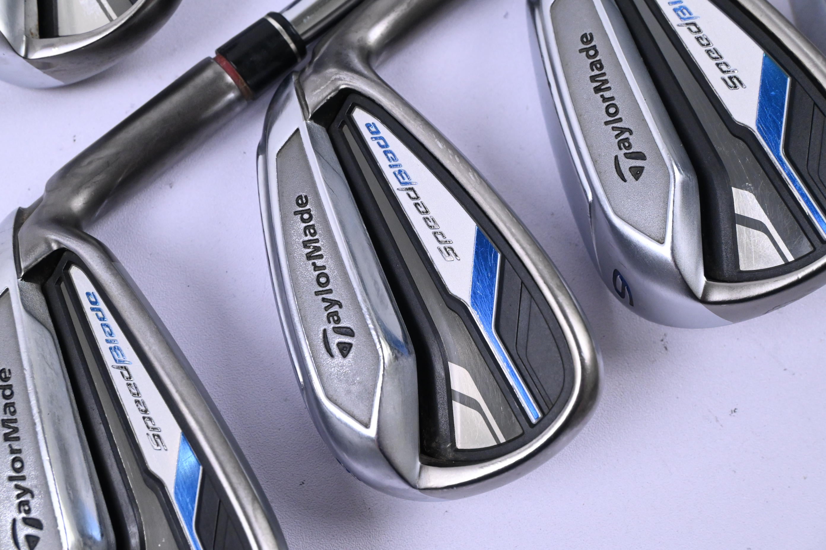 Taylormade Speedblade Irons / 4-PW / Regular Flex Speedblade 85 Shafts