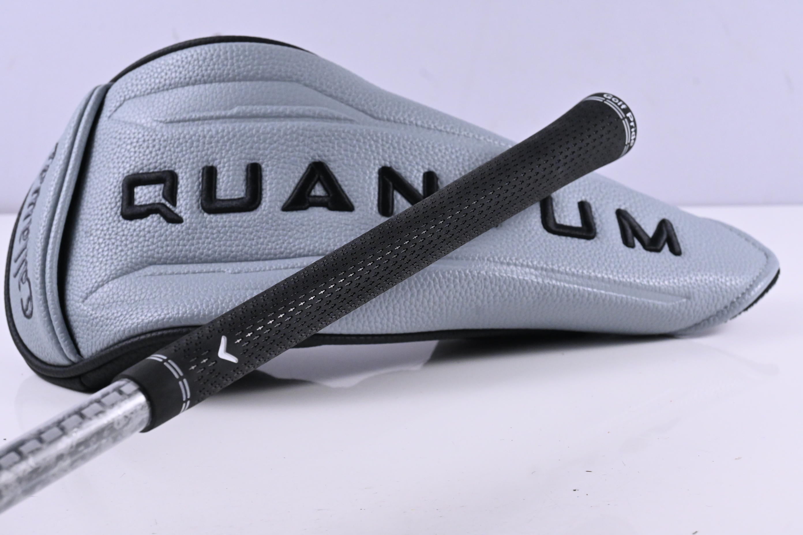 Callaway Quantum Max Driver / 10.5 Degree / Regular Flex Denali Frost Silver 50