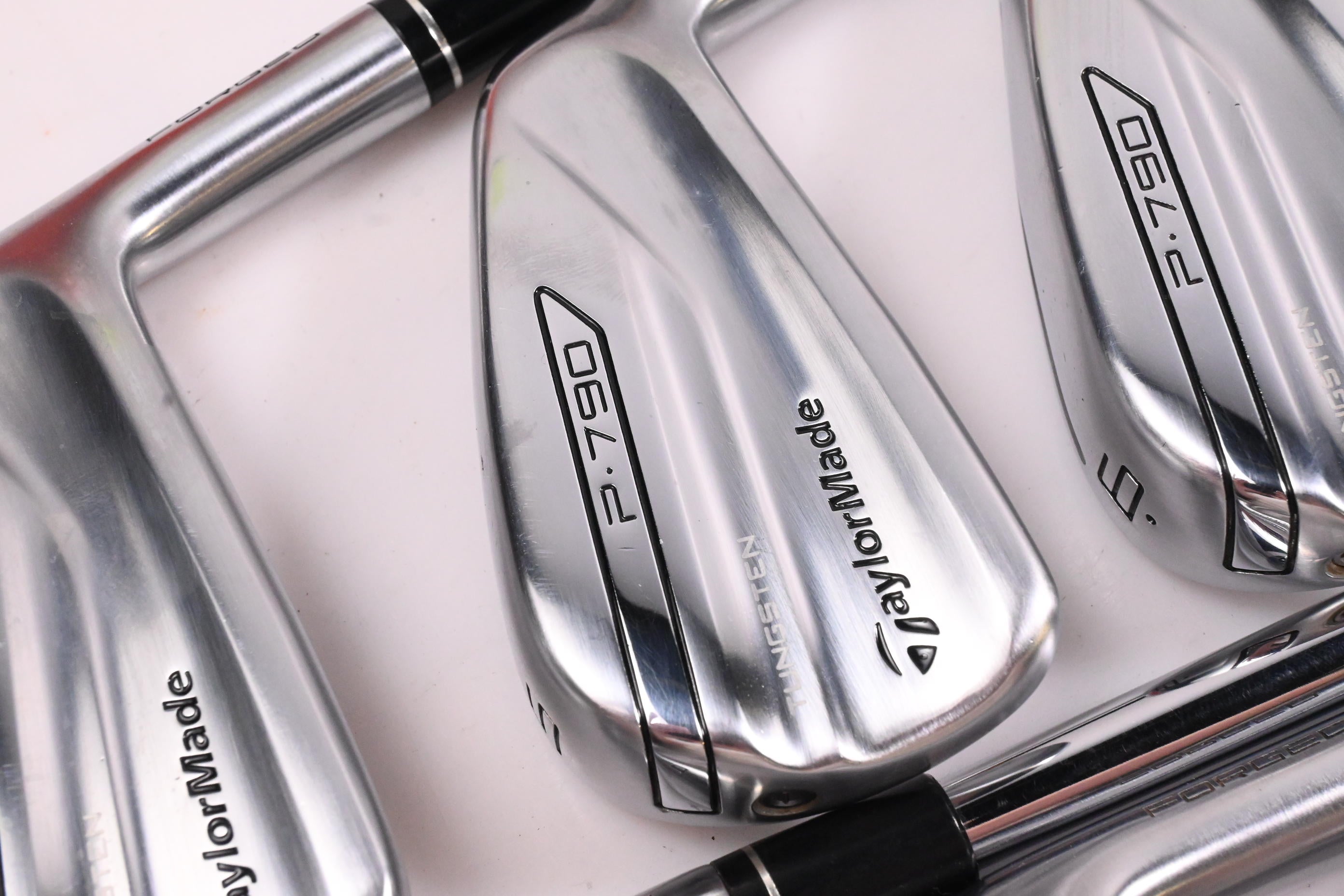 Taylormade P790 2017 Irons / 4-PW / Regular Flex Dynamic Gold 105 R300 Shafts