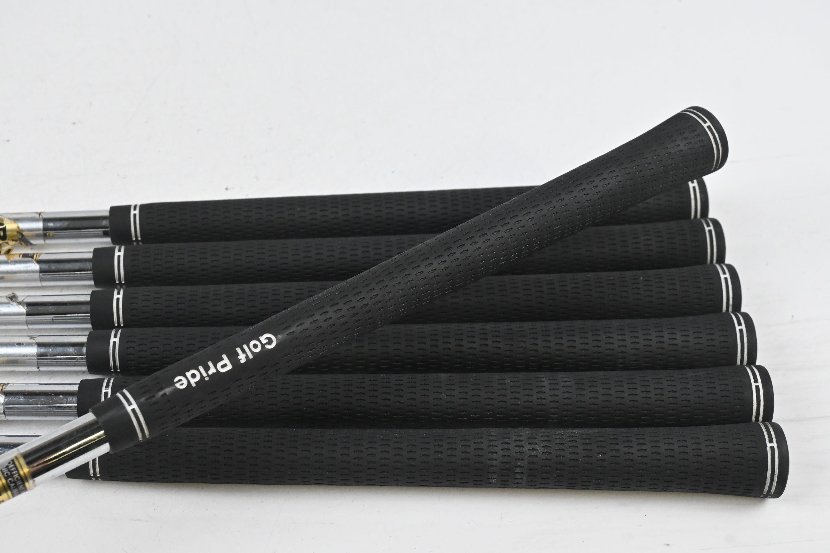 Taylormade 300 Forged Irons / 3-9i / Regular Flex Rifle Flighted Shafts