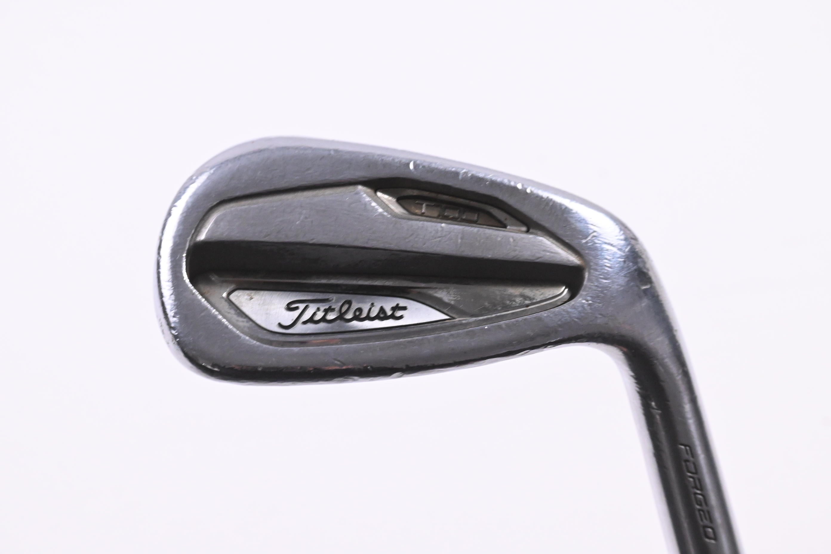 Titleist T100 2019 #9 Iron / Stiff Flex Dynamic Gold S300 Shaft