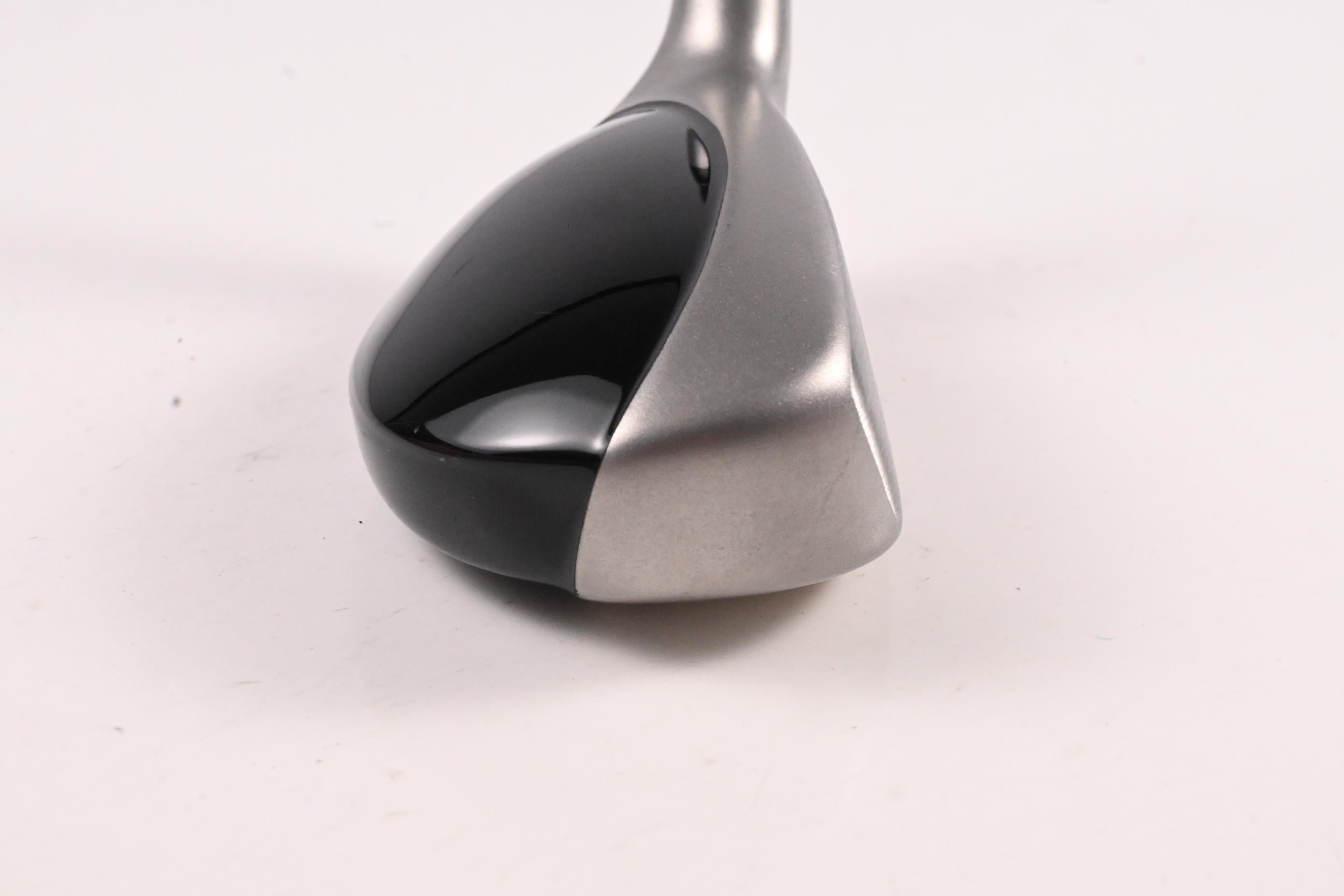 Taylormade Rescue Mid #2 Hybrid / 16 Degree / Regular Flex Taylormade Shaft