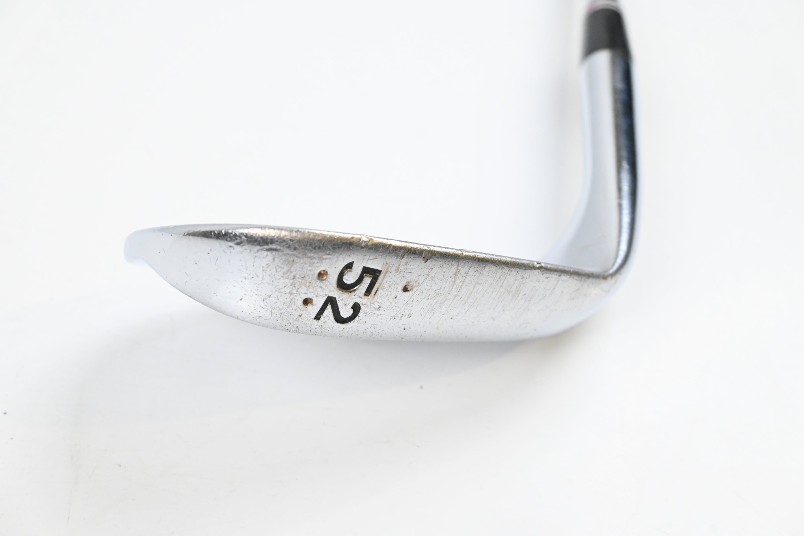 Cleveland 588 Precision Forged Gap Wedge / 52 Degree / Wedge Flex Steel Shaft