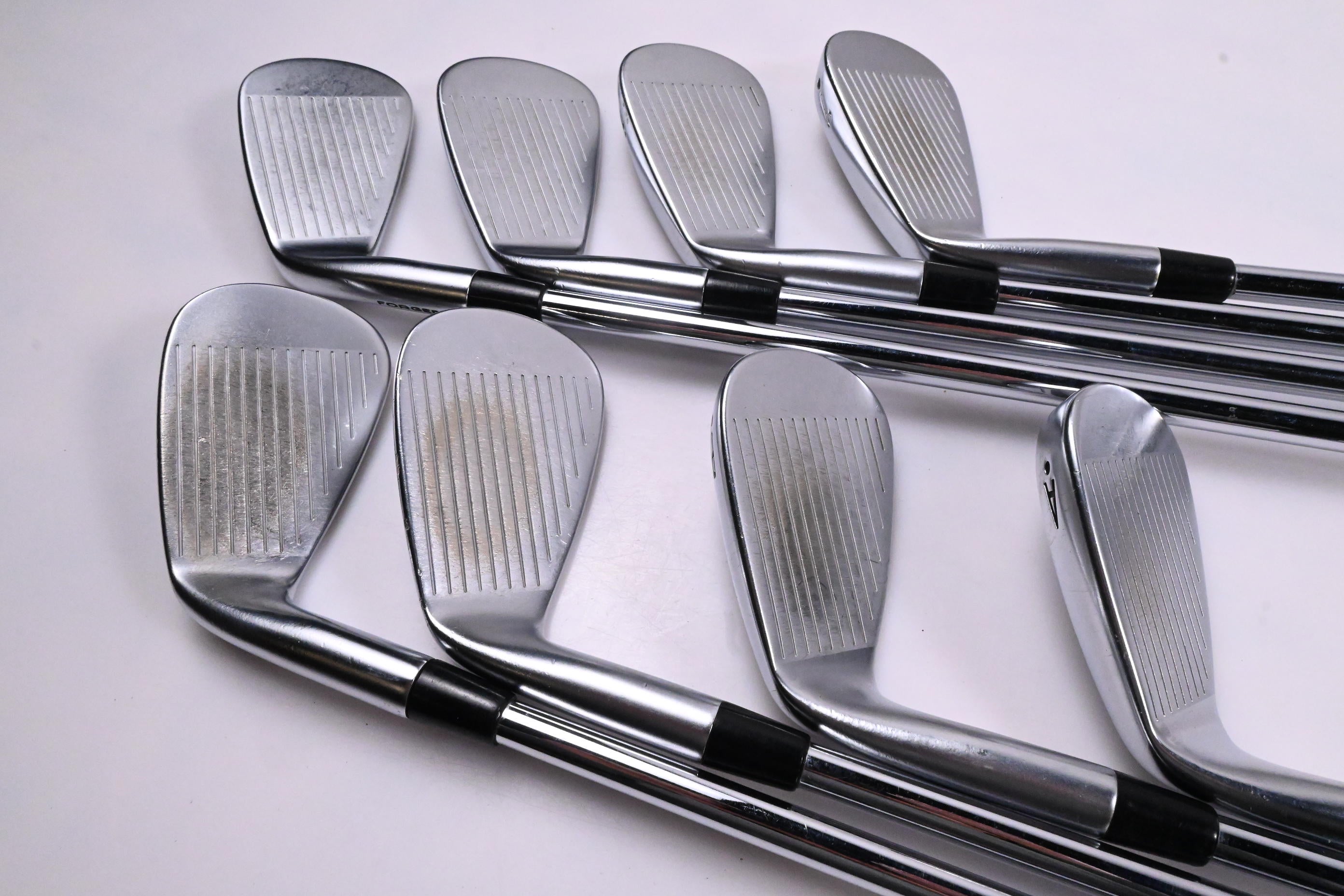 Callaway Apex Pro 21 Irons / 4-PW+GW / Stiff Flex N.S.Pro Modus³ Tour 105