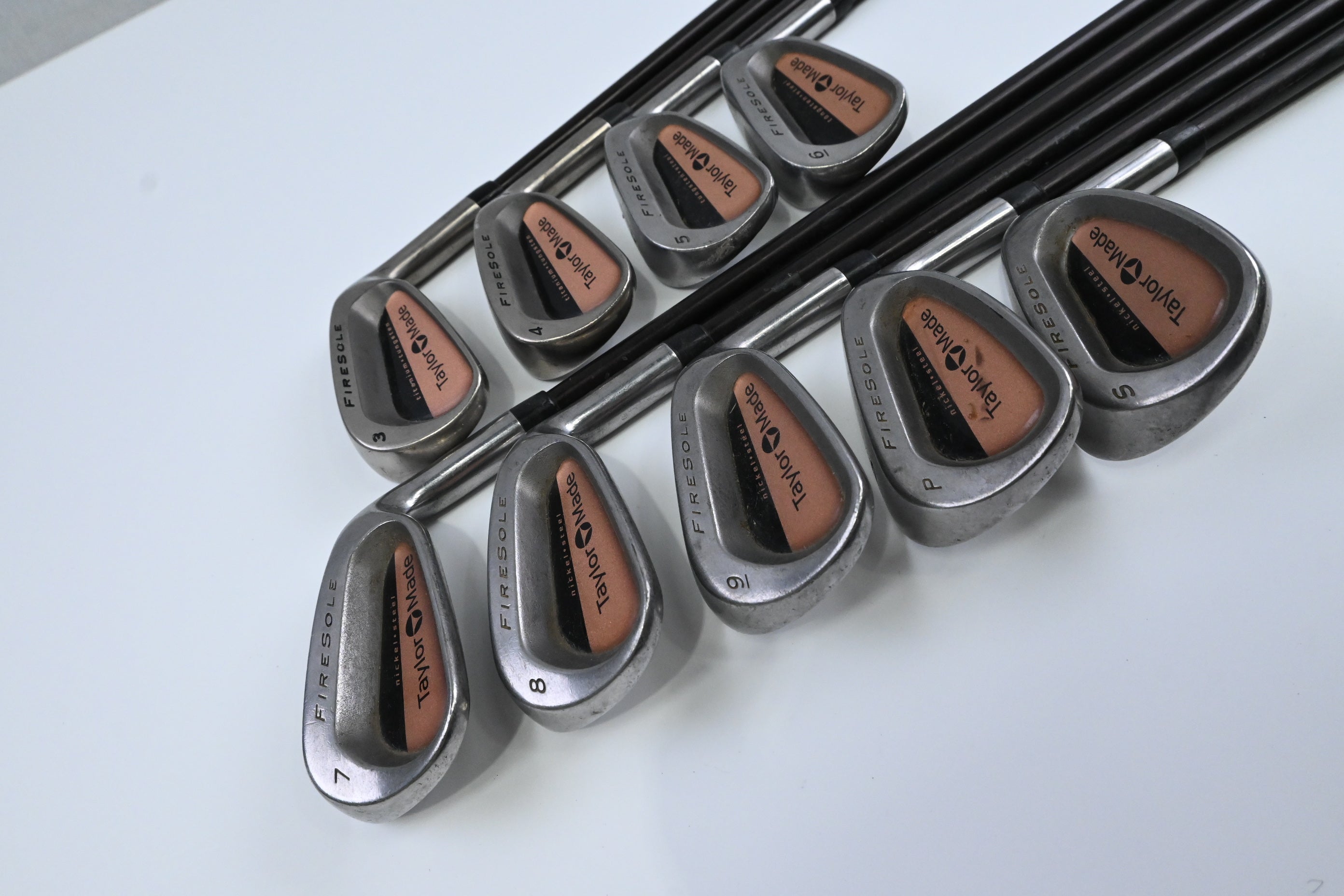 Taylormade Firesole Irons / 3-PW+SW / Regular Flex Taylormade Bubble 80 Shafts
