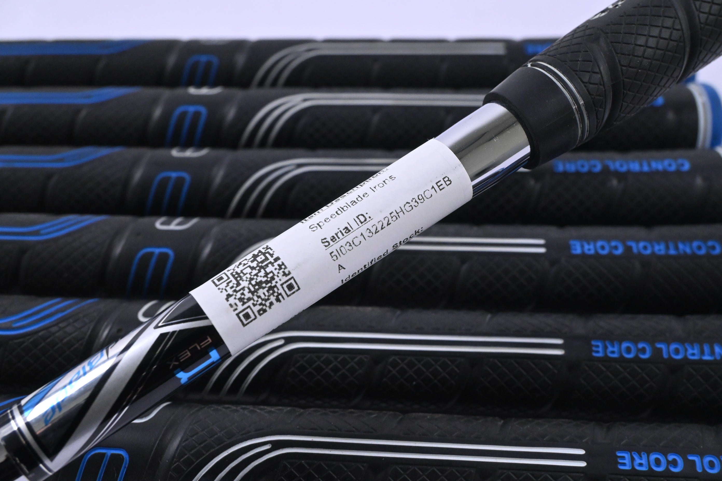 Taylormade Speedblade Irons / 4-PW / Regular Flex Speedblade 85 Shafts