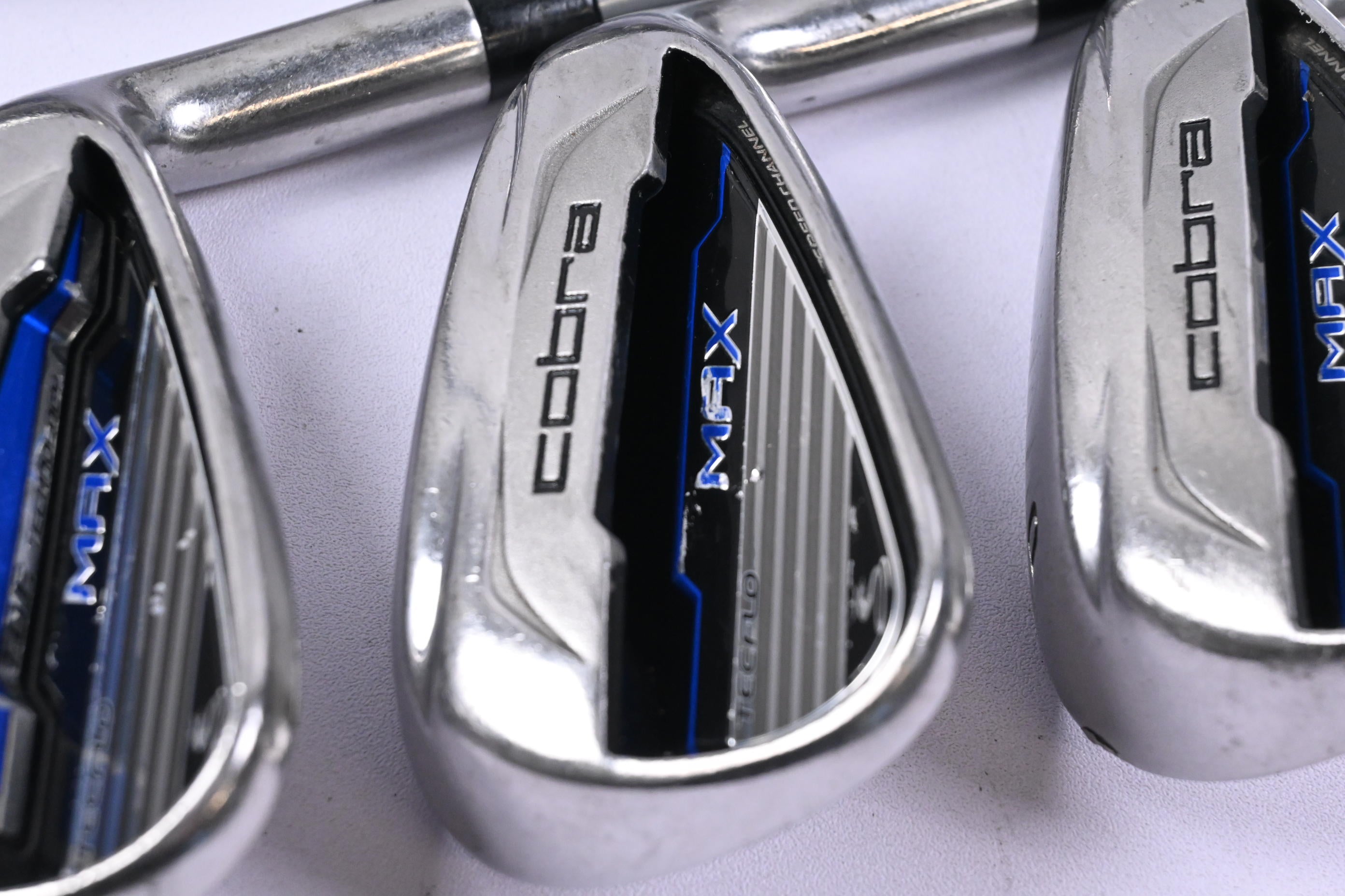Cobra Max Irons / 5-PW / Regular Flex Matrix MFS X4 White Tie 58 Shafts