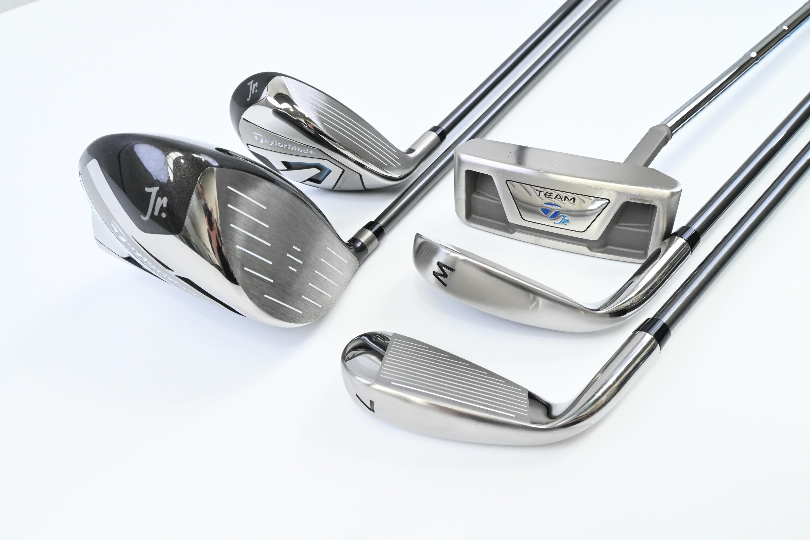 Junior Taylormade Jr Package Set / Wood, Hybrid, Irons, Putter, Bag