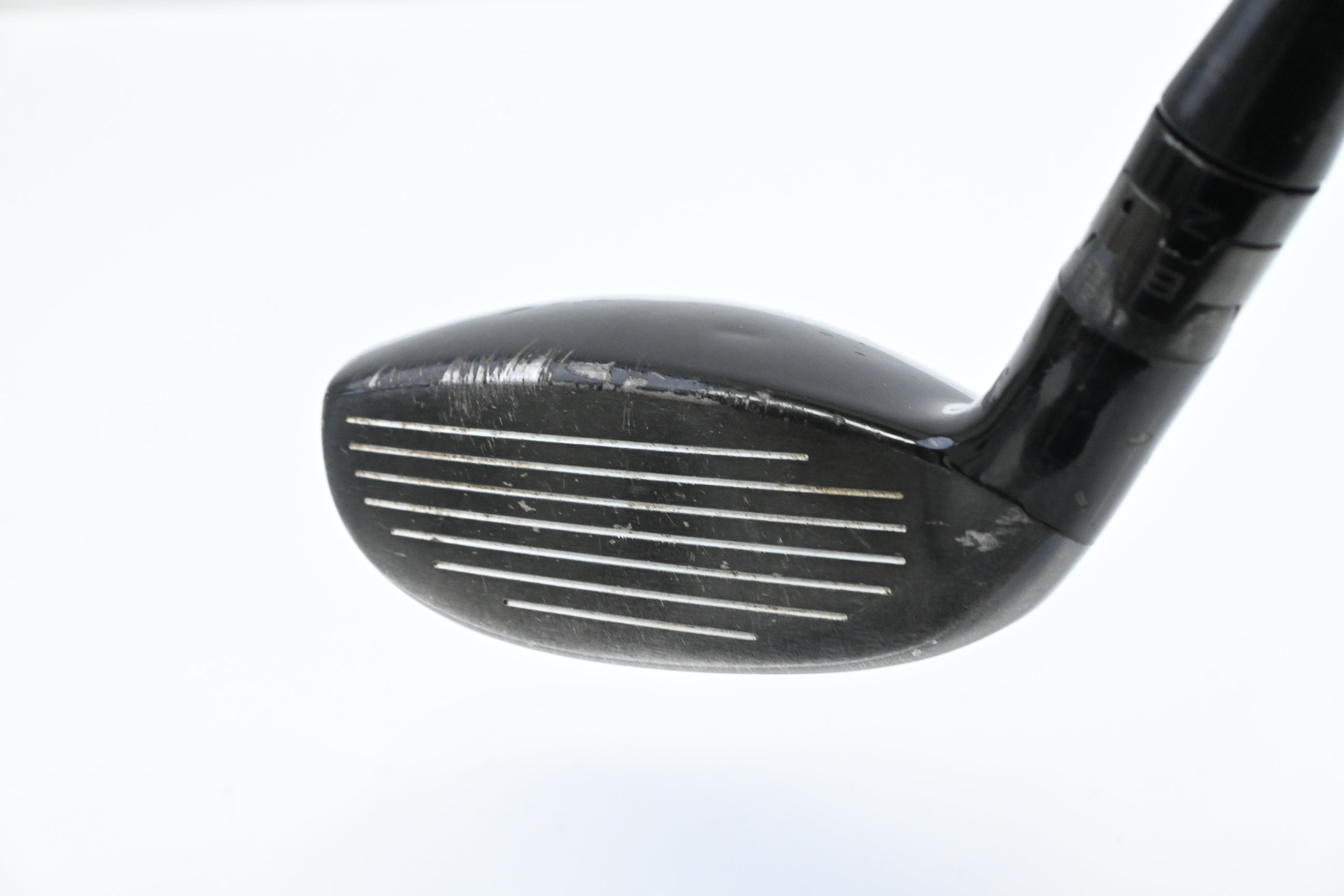 Titleist 910H #3 Hybrid / 19 Degree / Stiff Flex Diamana 'ahina 90 Shaft