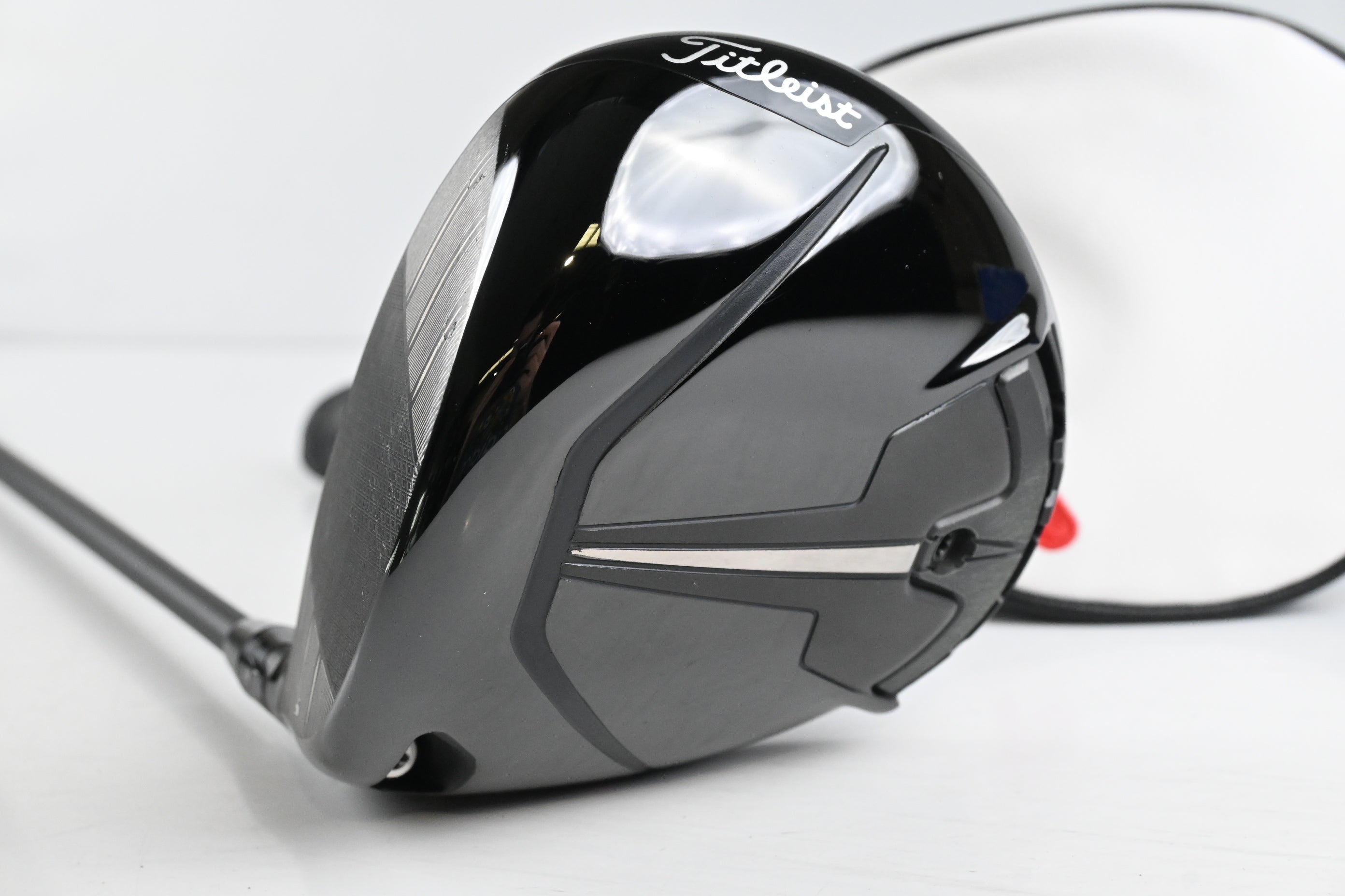 Left Hand Titleist TSR3 Driver / 10 Degree / Stiff Flex Hzrdus Gen 5 Black 60