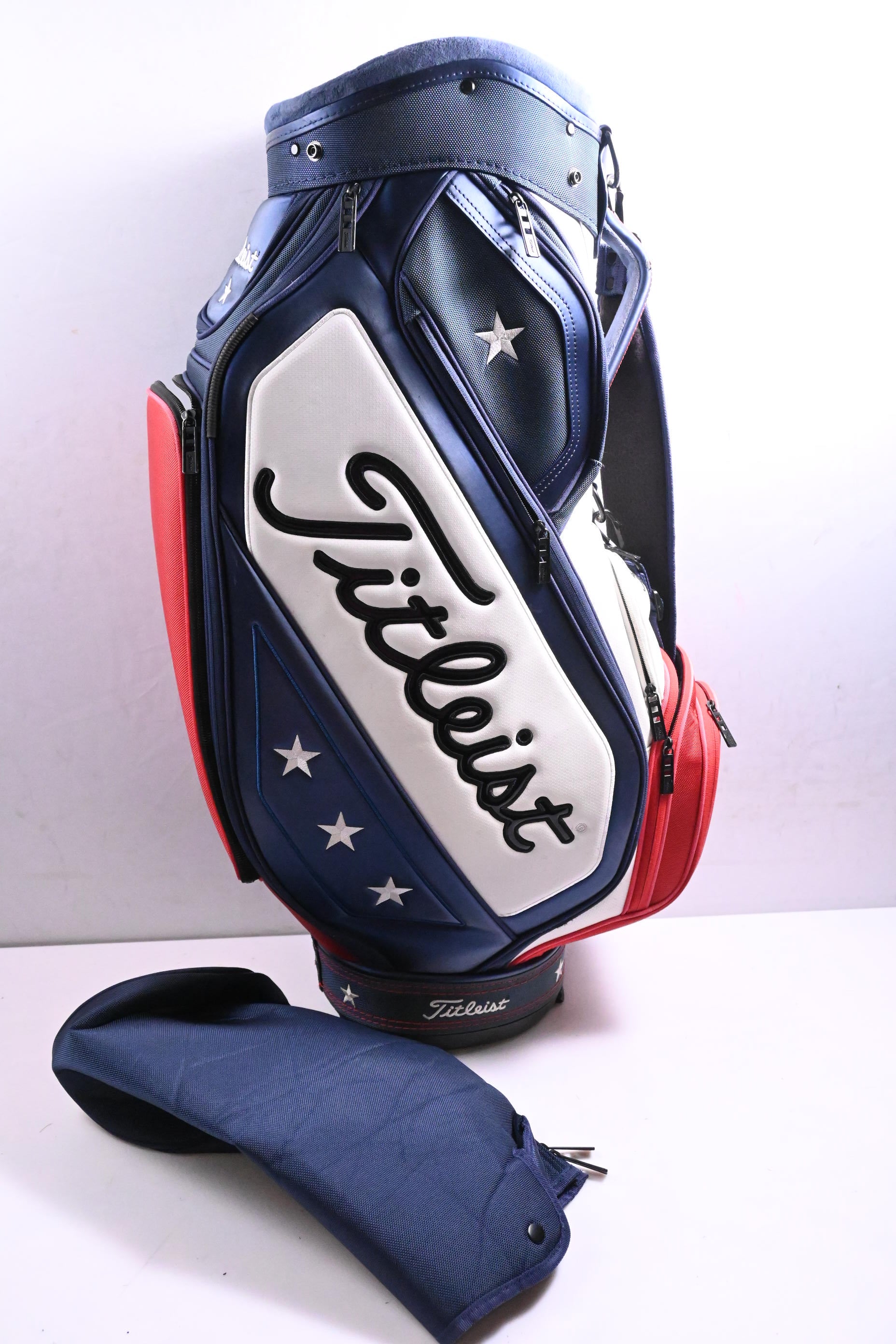 Titleist Midsize Tour Bag / 6-Way Divider / Blue, White, Red