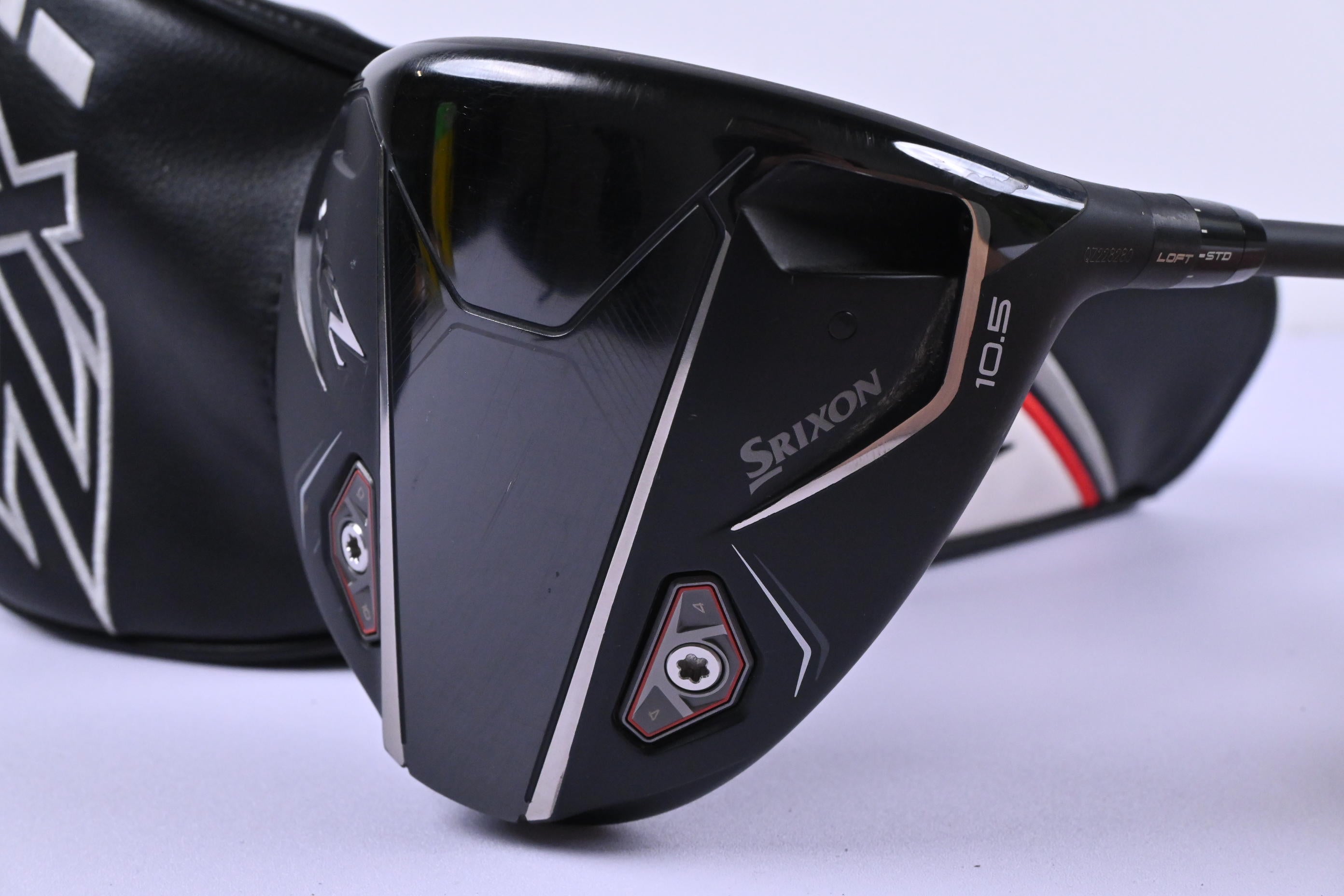 Srixon ZXi Driver / 10.5 Degree / Stiff Flex HZRDUS Gen5 Black 60 Shaft