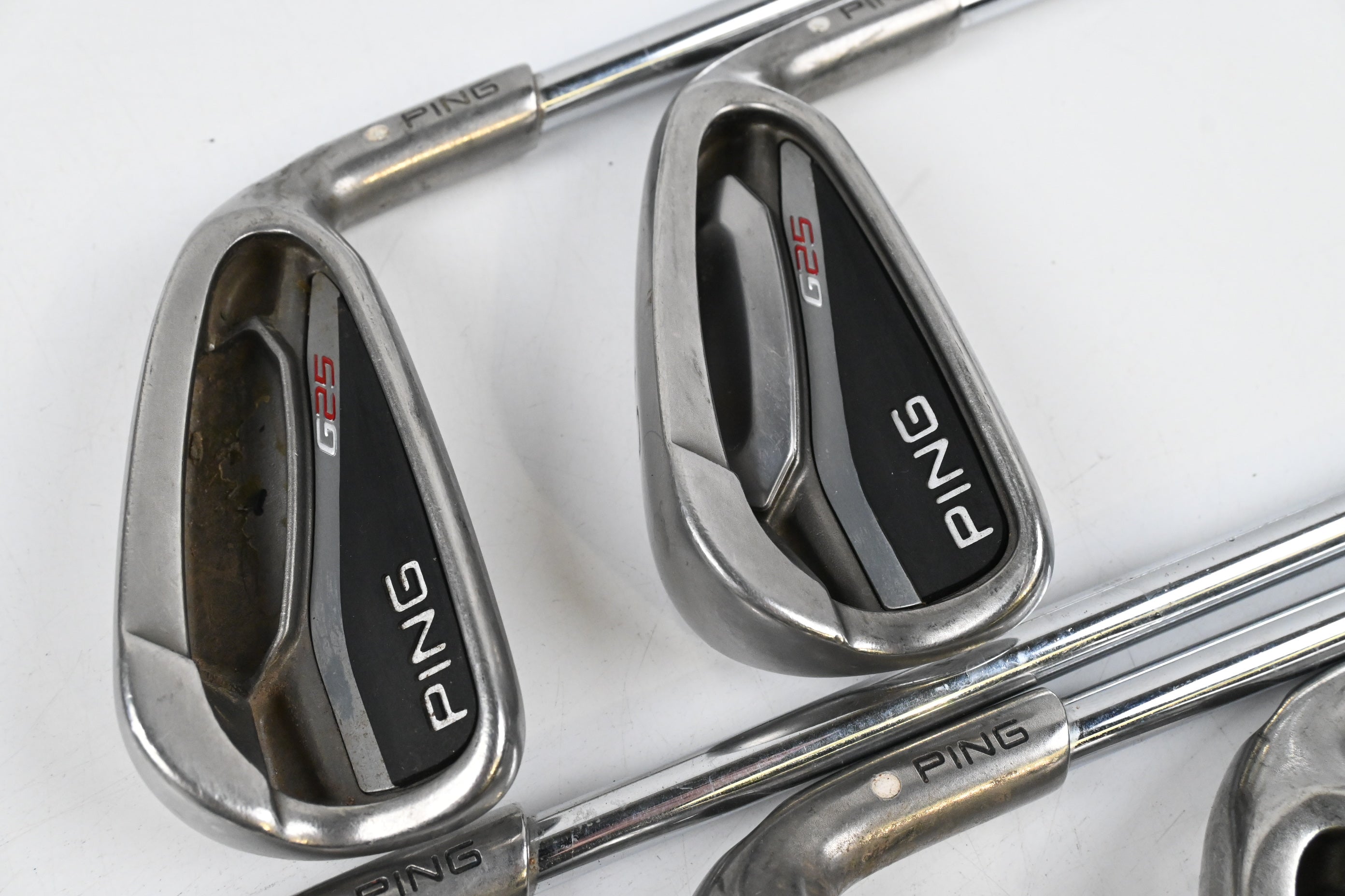 Ping G25 Irons / 5-9i / Wite Dot / Stiff Flex Ping CFS Shafts
