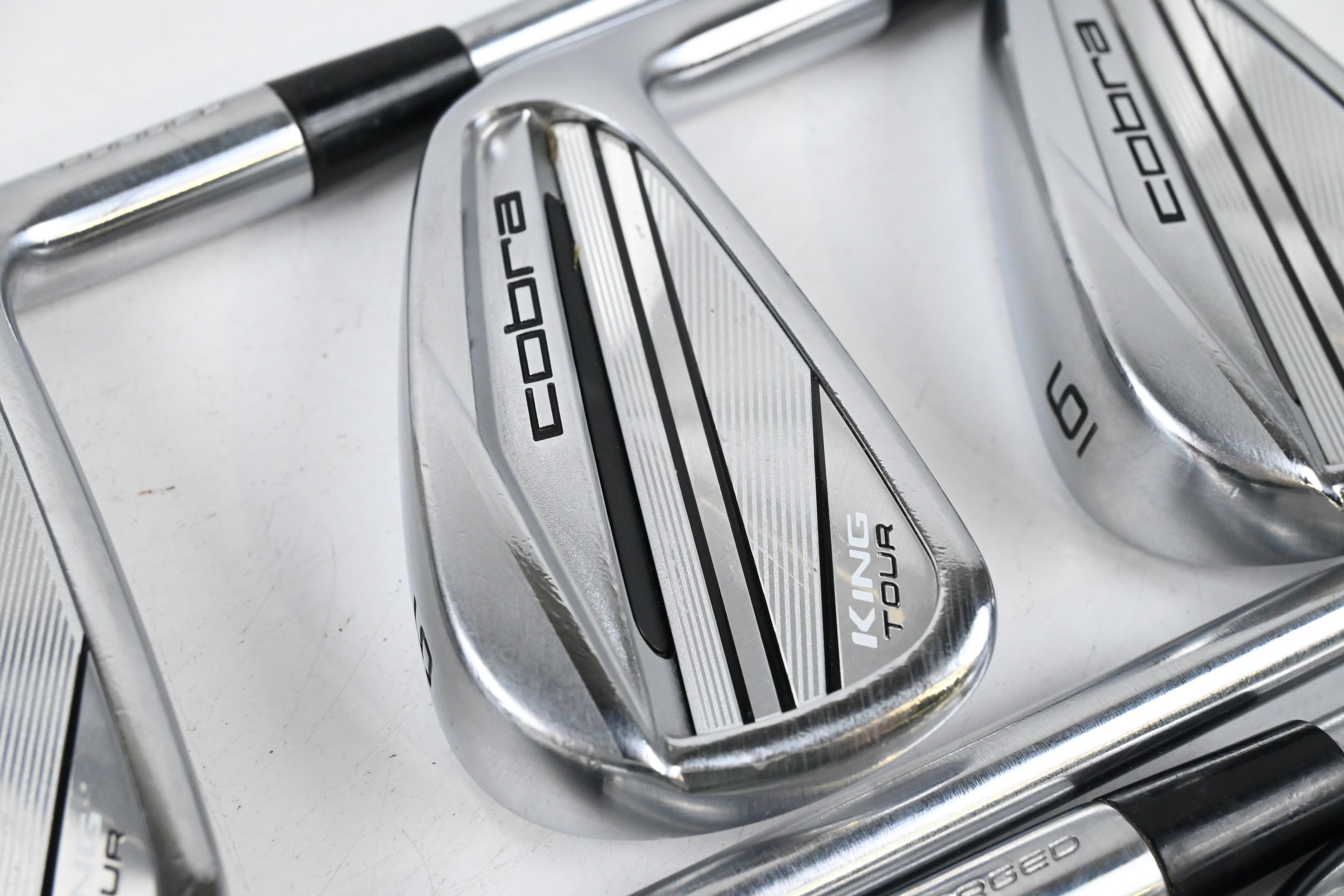 Cobra King Tour 2023 Irons / 4-PW / Stiff Flex Project X IO 110 Shafts