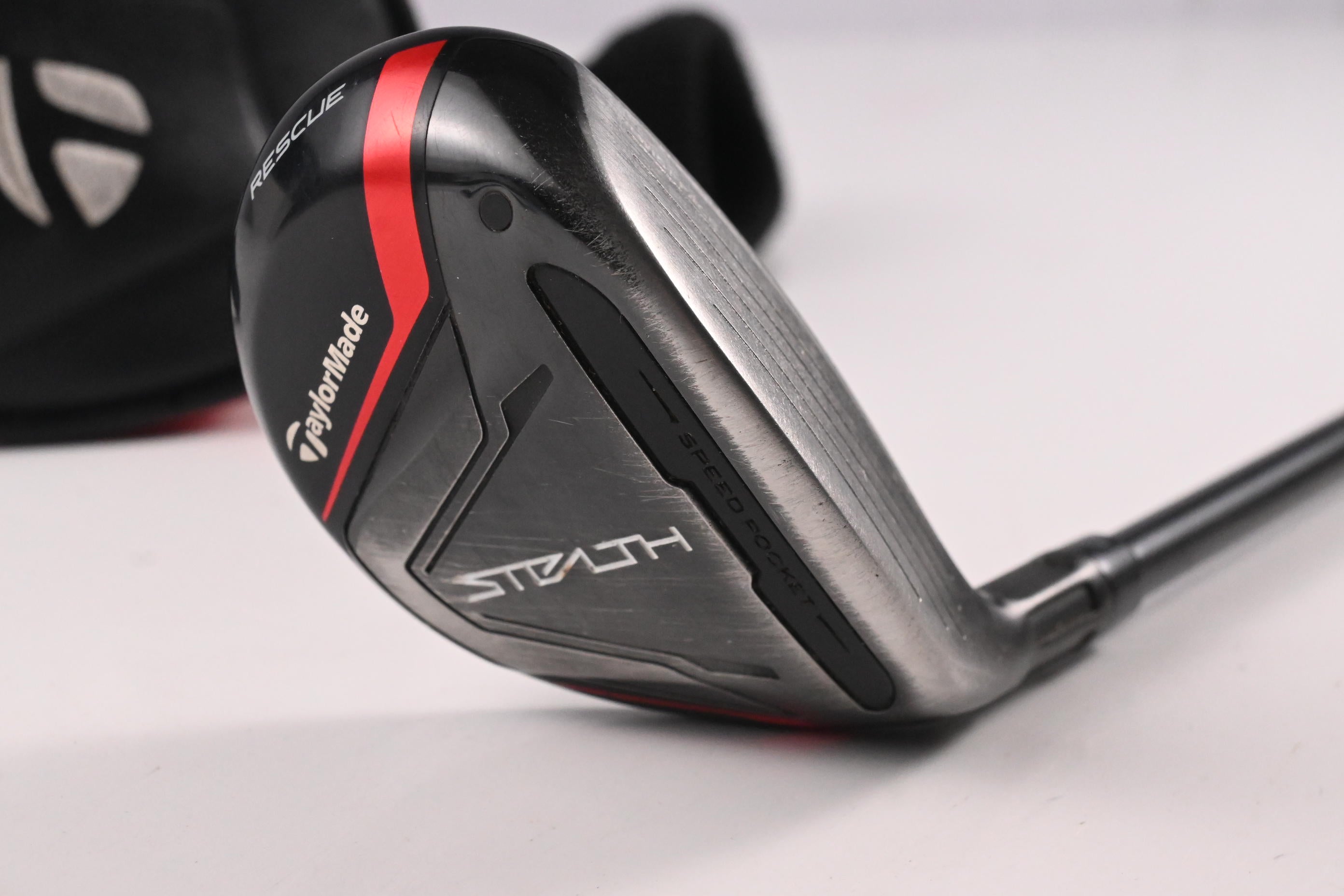 Taylormade Stealth #4 Hybrid / 22 Degree / Regular Flex Ventus Red 6 Shaft