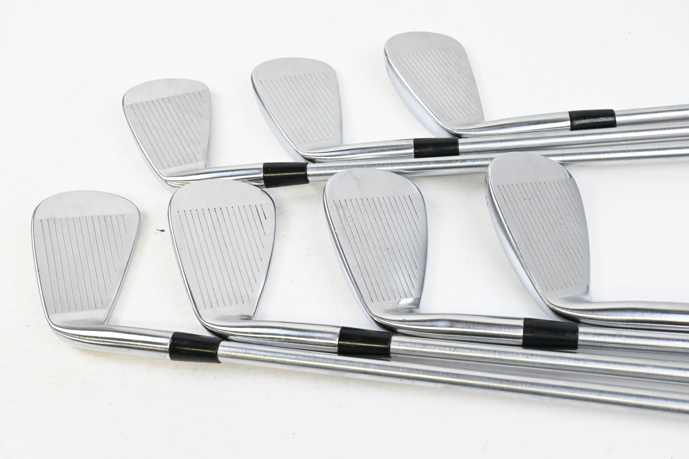 Cobra King Tour 2023 Irons / 4-PW / Stiff Flex Project X IO 110 Shafts