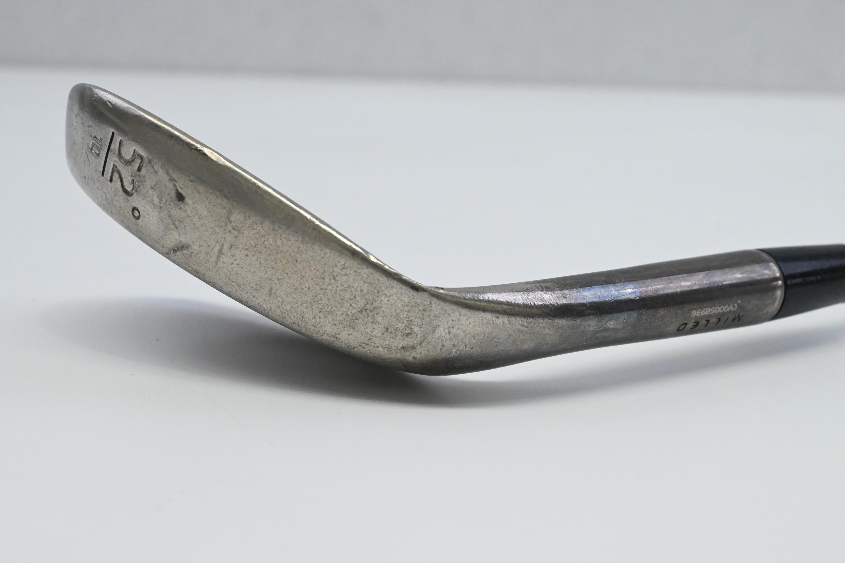Nike SV Gap Wedge / 52 Degree / Stiff Flex Dynamic Gold S400 Shaft