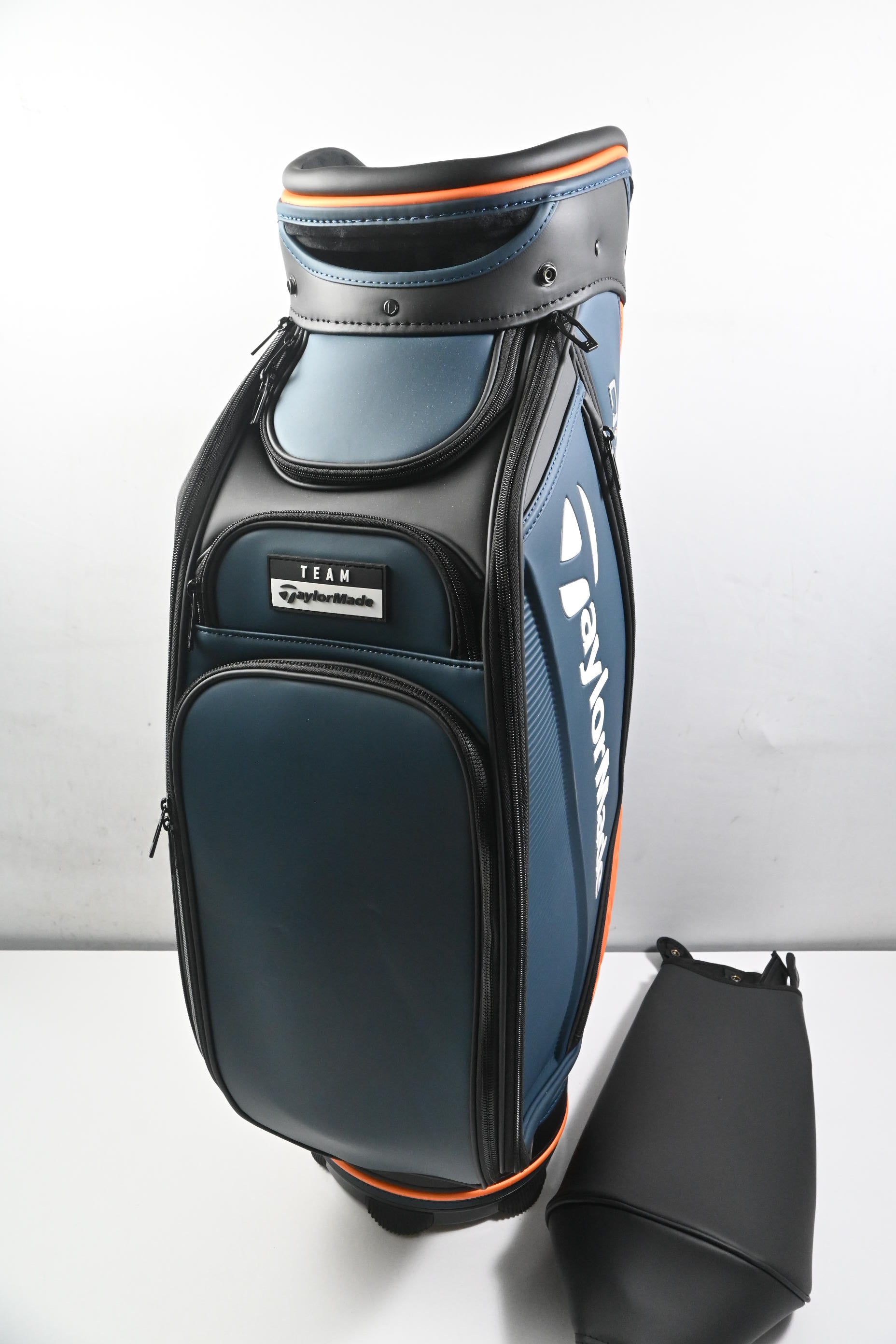 Taylormade Qi4D Tour Bag / 6-Way Divider / Blue, Black, Orange