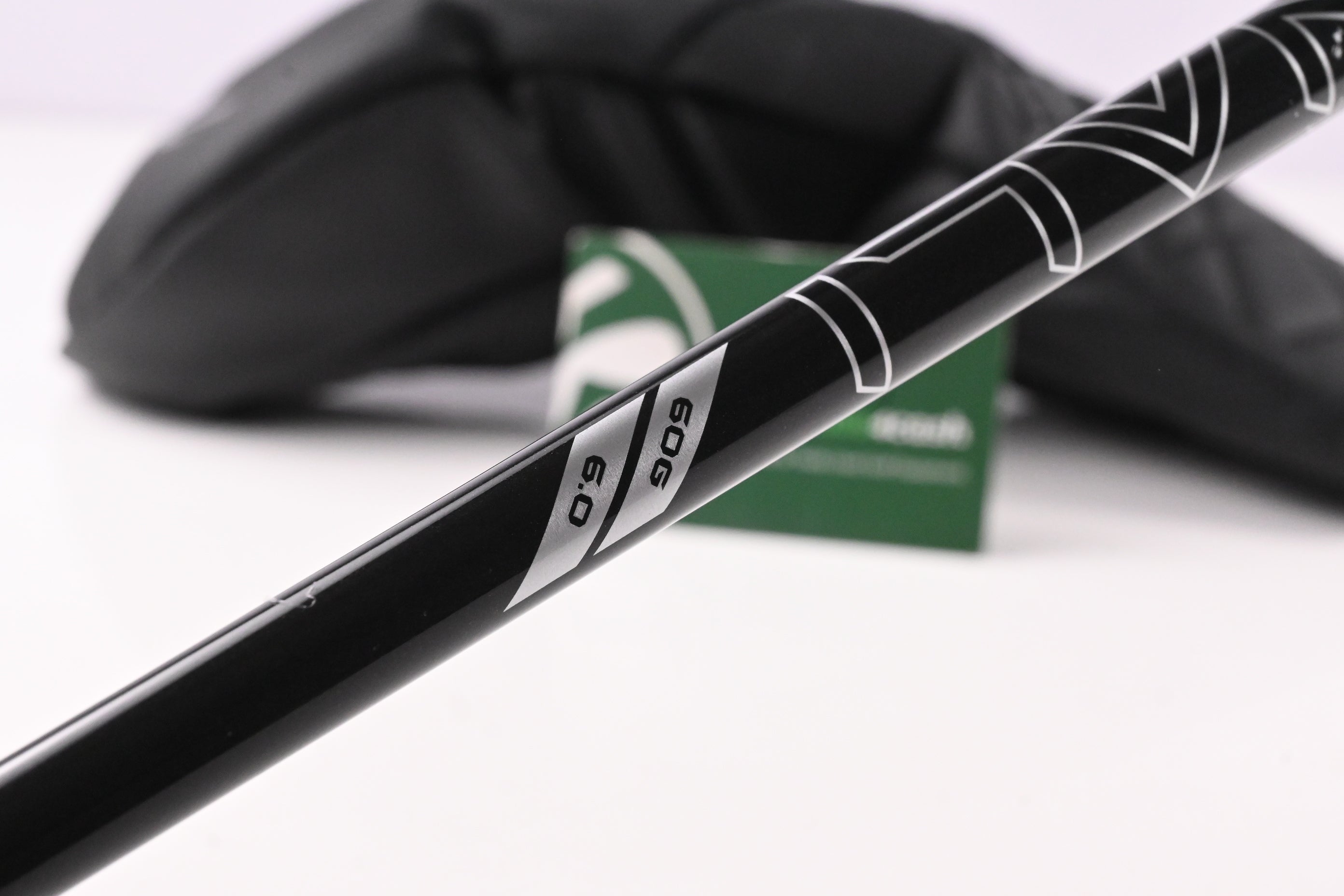 Cobra DS-Adapt LS Driver / 9 Degree / Stiff Flex Denali Black 60 Shaft