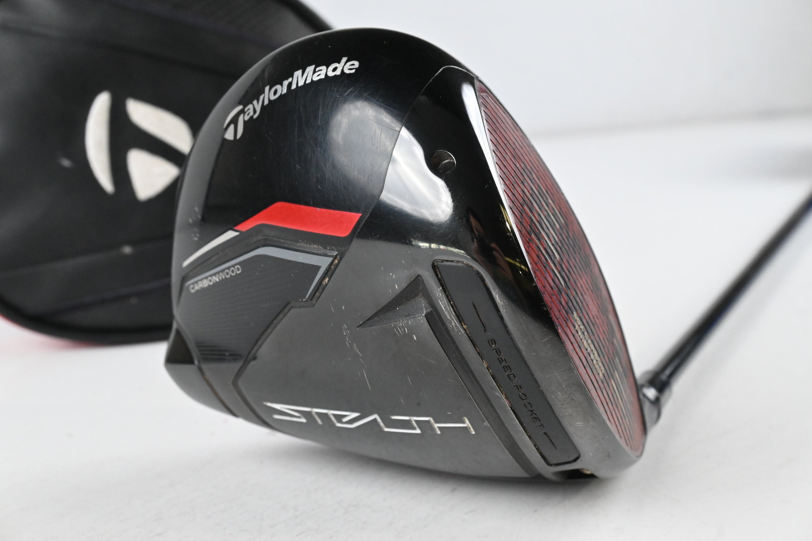 Taylormade Stealth HD Driver / 10.5 Degree / Regular Flex Fujikura Airspeeder 45