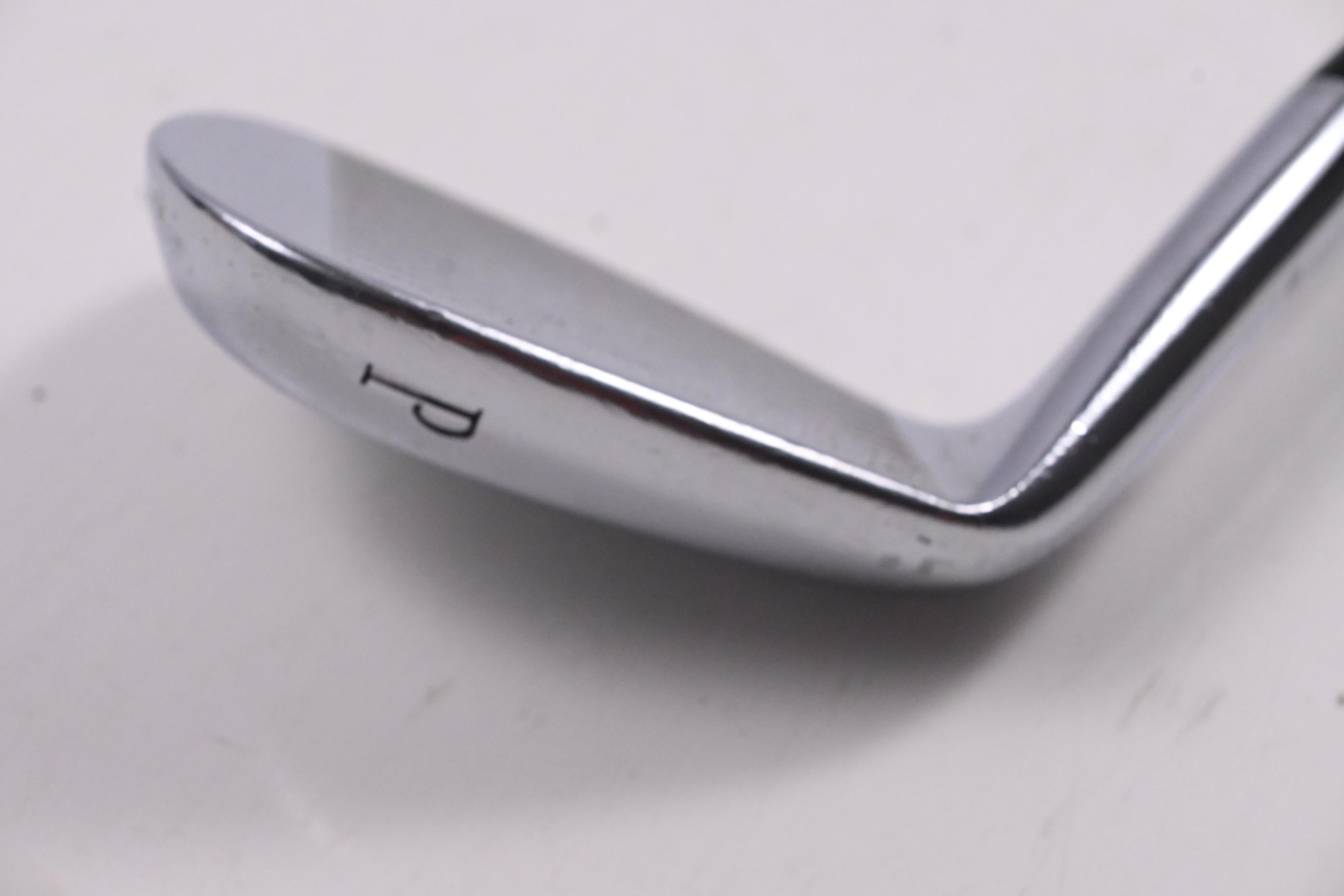 Mizuno MP-64 Pitching Wedge / 46 Degree / Regular Flex Project X Rifle Shaft