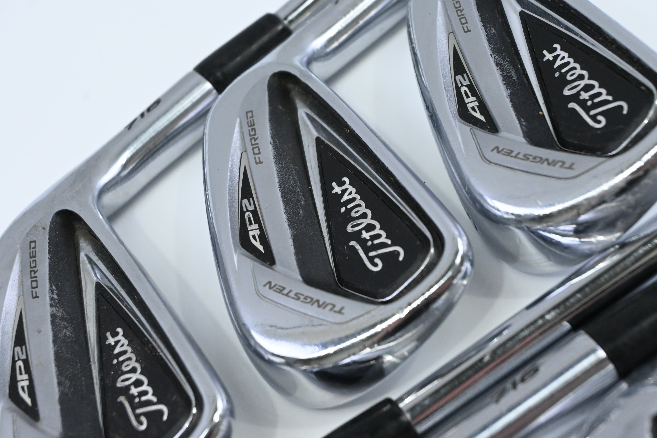 Titleist 716 AP2 Irons / 4-PW / Stiff Flex Dynamic Gold S300 Shafts