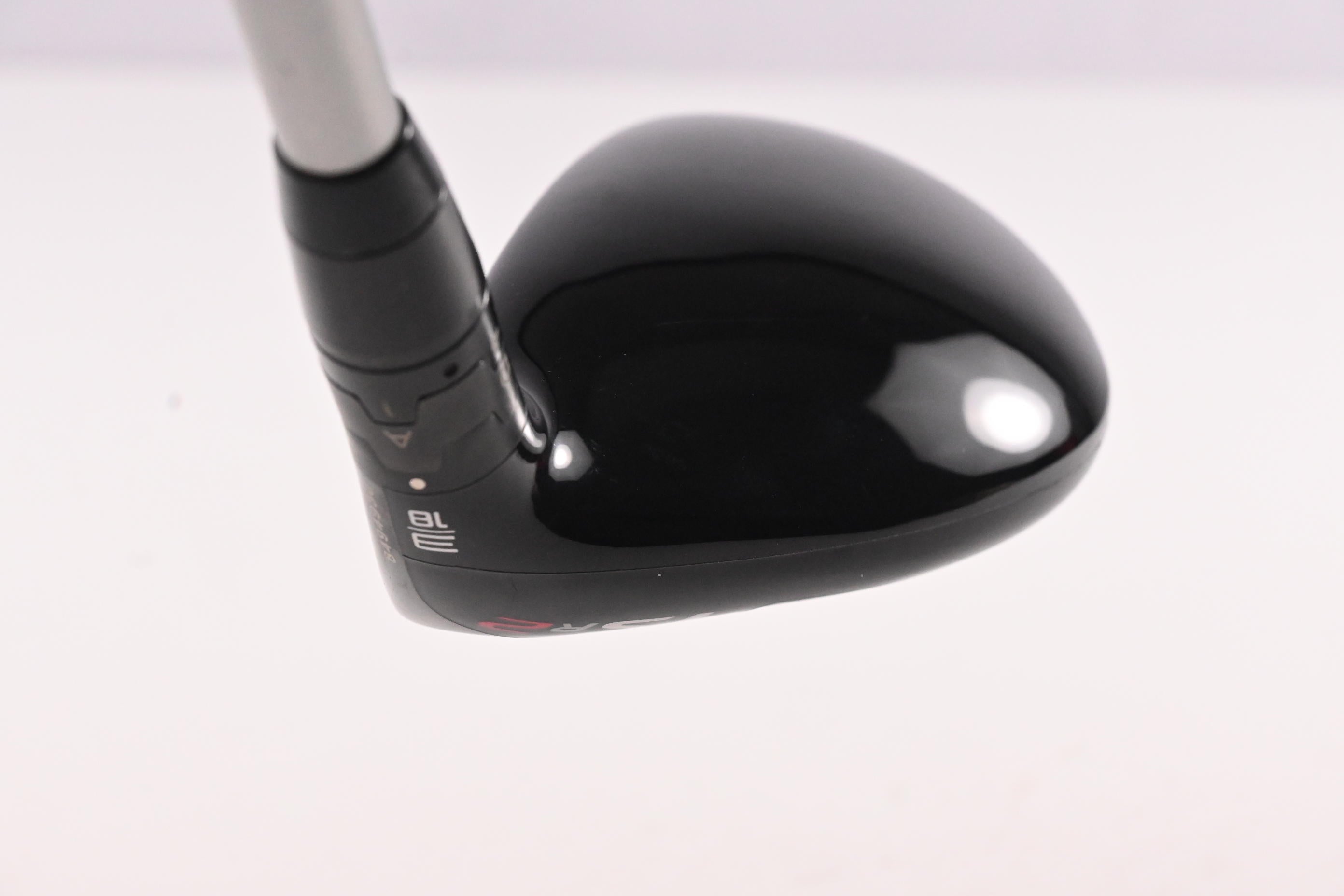 Titleist TSR2 #3 Hybrid / 19 Degree / Stiff Flex Diamana D+ White 90 Shaft