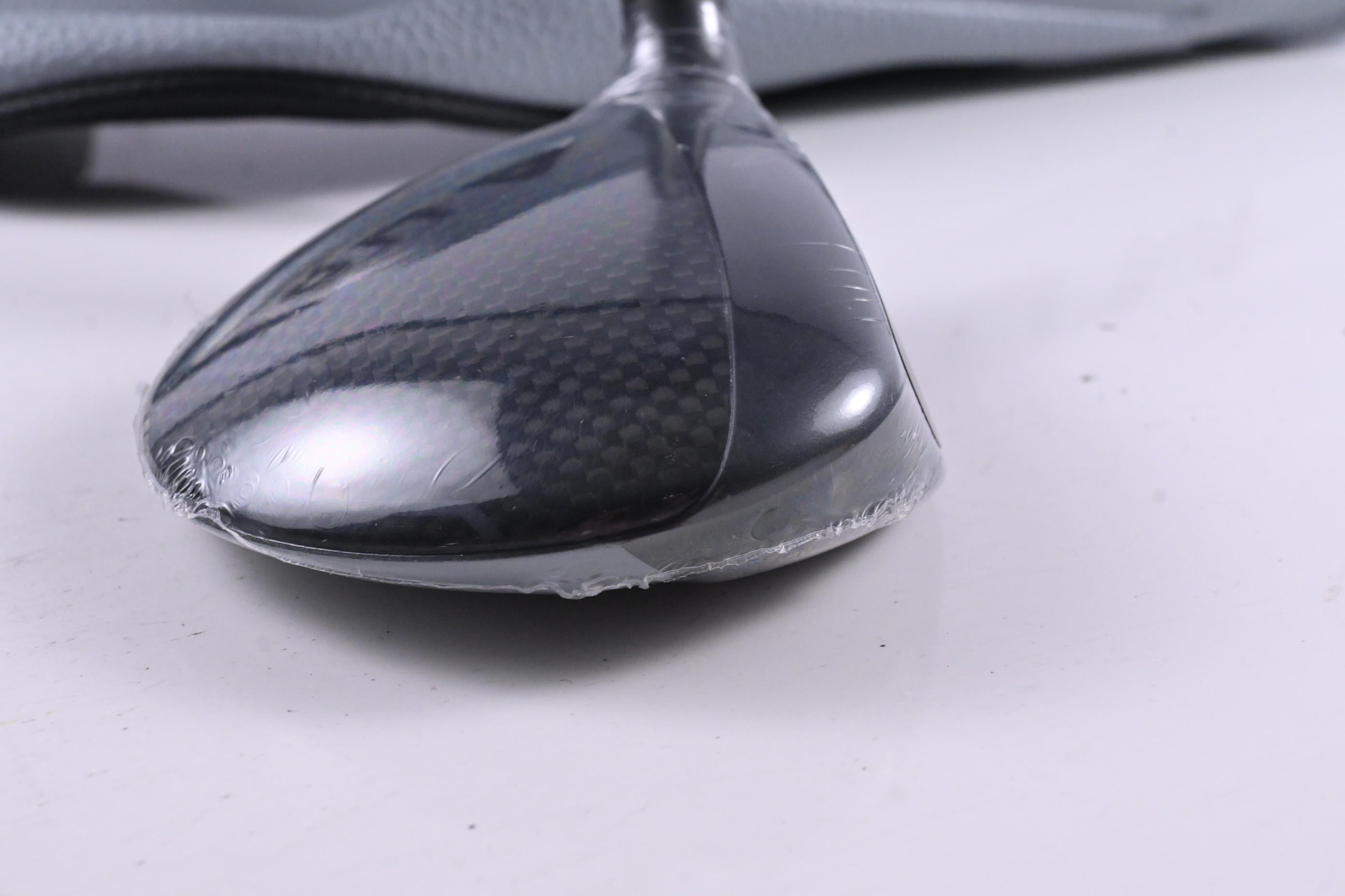 Callaway Quantum Max #7 Wood / 21 Degree / Regular Flex Denali Frost Silver 60