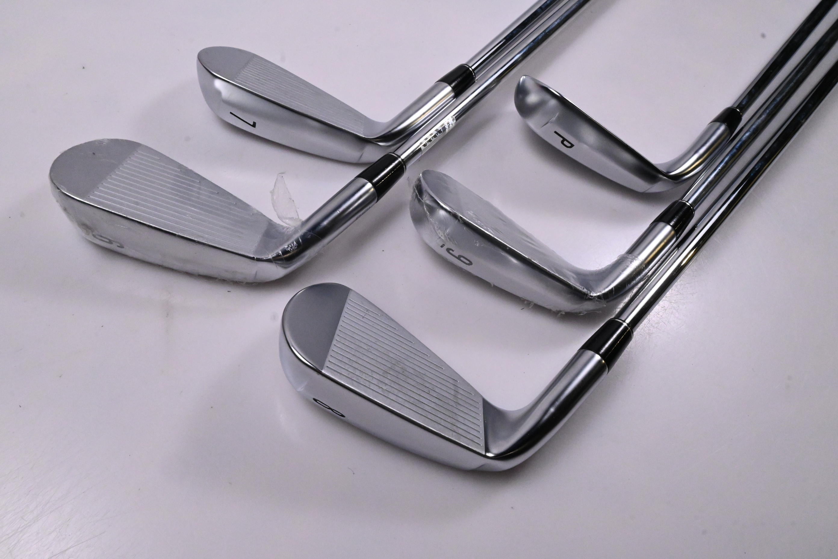 Srixon ZXiR Irons / 6-PW / Stiff Flex N.S.Pro Modus³ Tour 120 Shafts