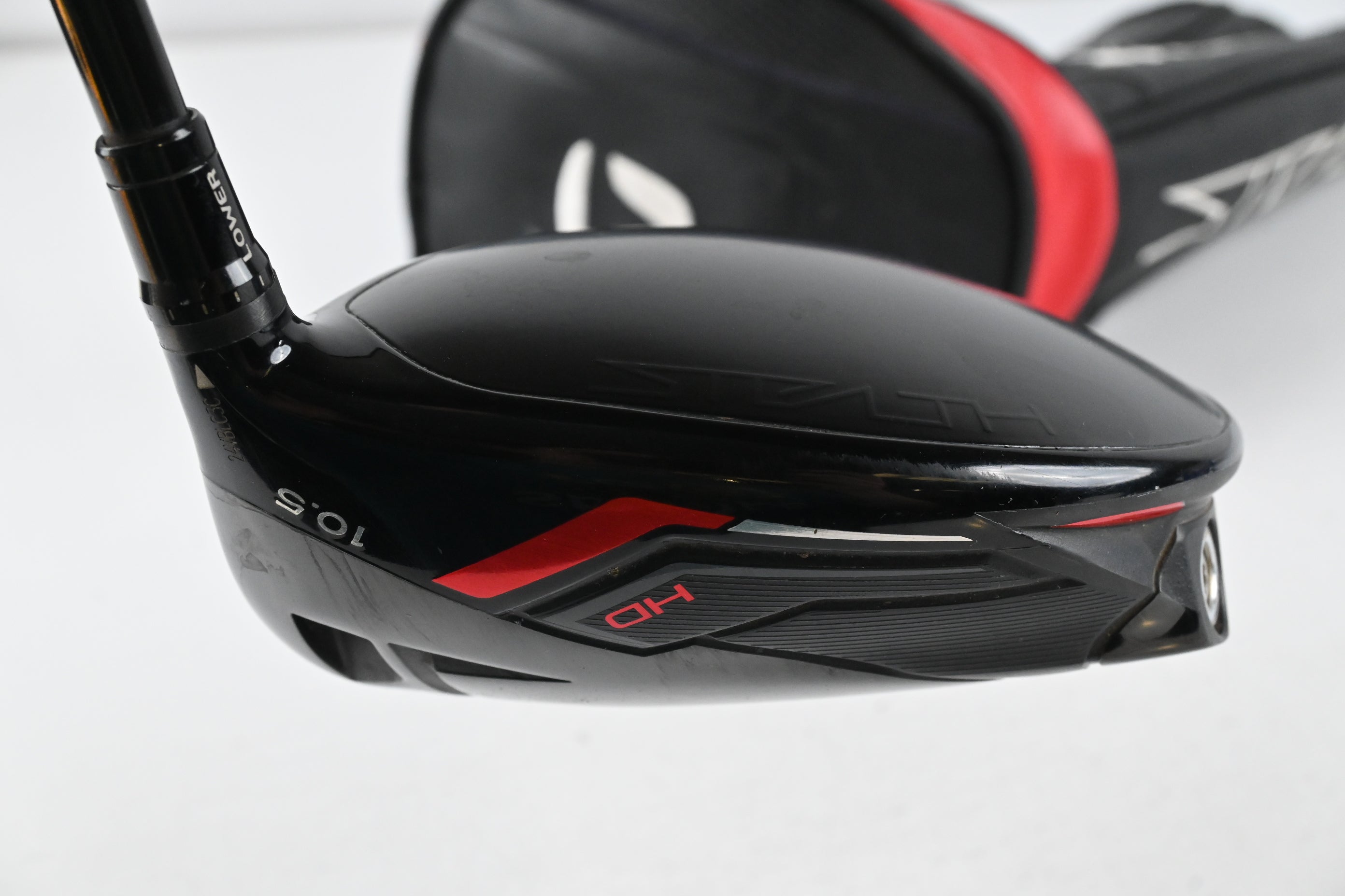 Taylormade Stealth HD Driver / 10.5 Degree / Regular Flex Fujikura Airspeeder 45