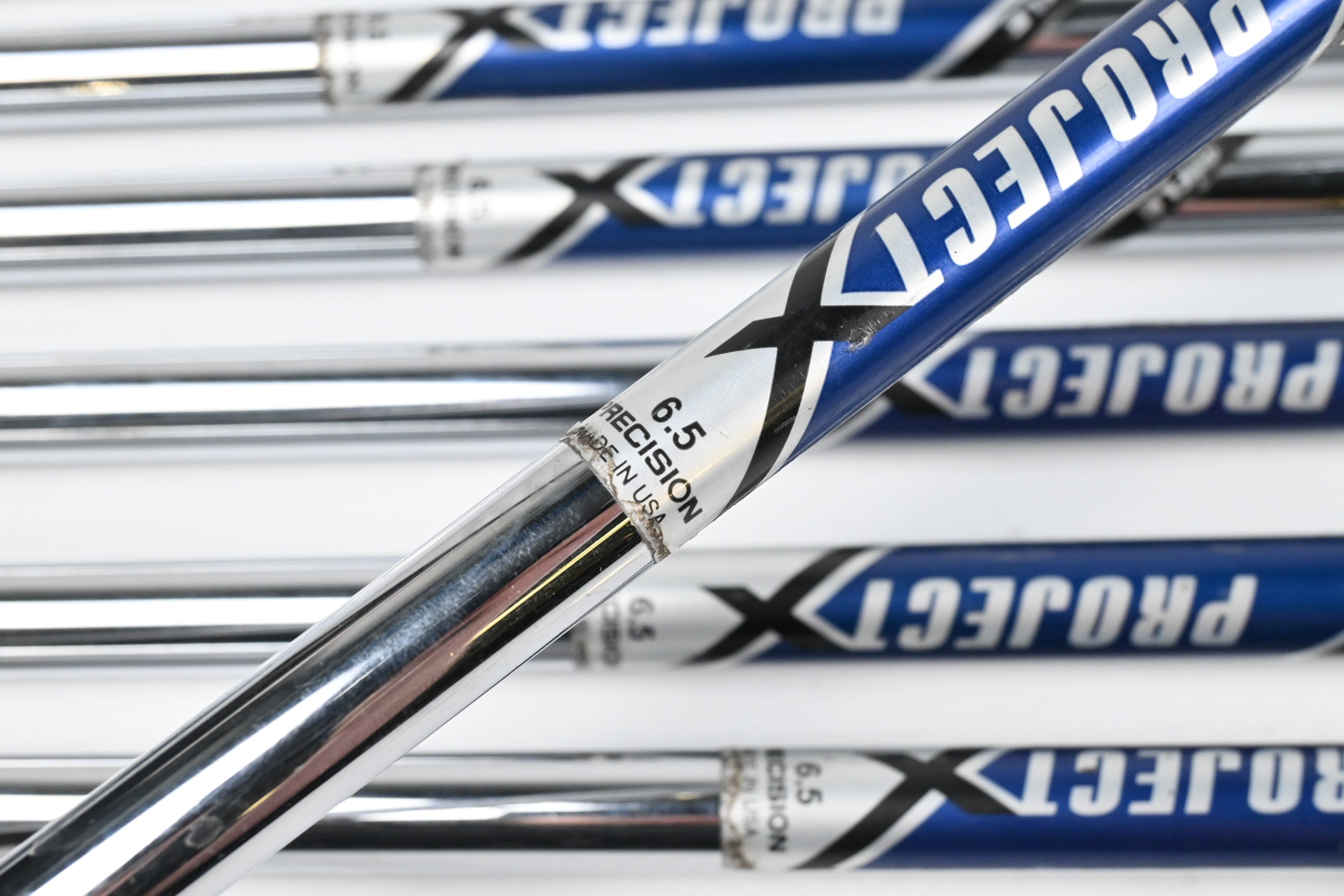 Taylormade P730 Irons / 4-PW / X-Flex Project X Rifle Shafts