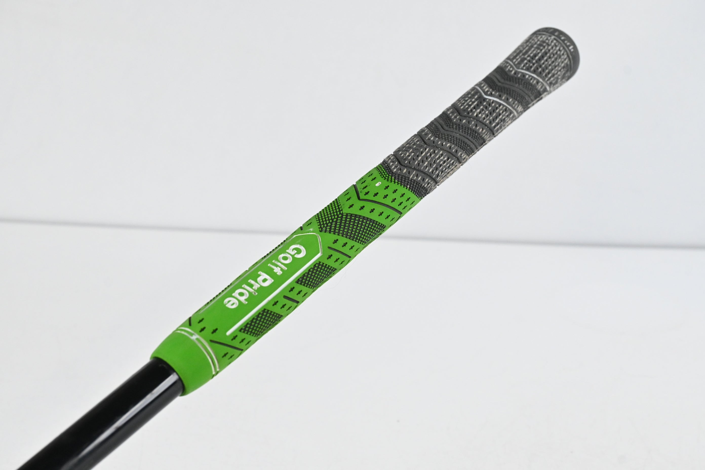 Left Hand Taylormade SIM Max #3 Wood / 15 Degree / Stiff Flex HZRDUS Smoke RDX