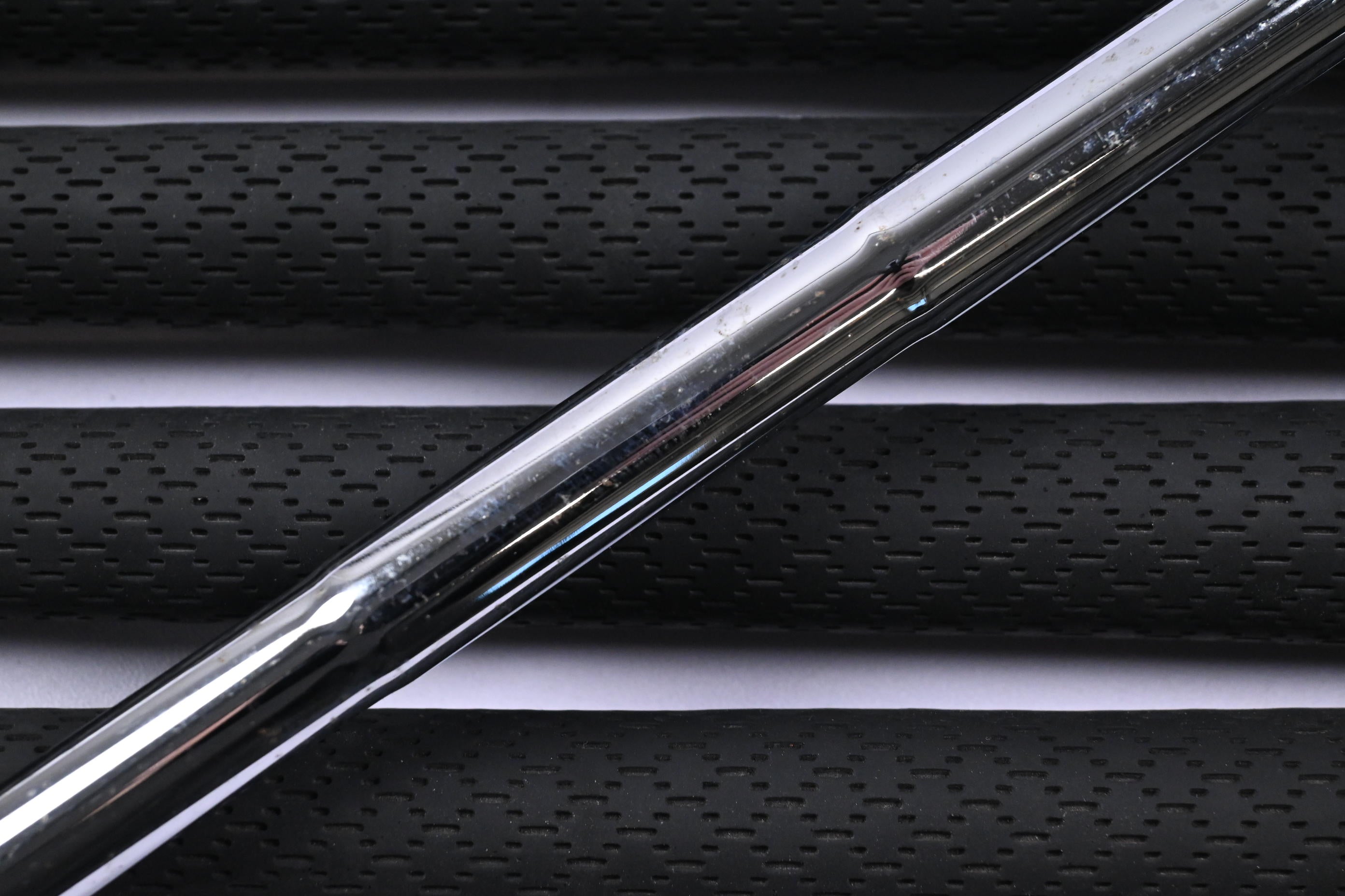 Cobra AMP Cell-S Irons / 4-9i / Regular Flex Cobra AMP Cell-S Shafts