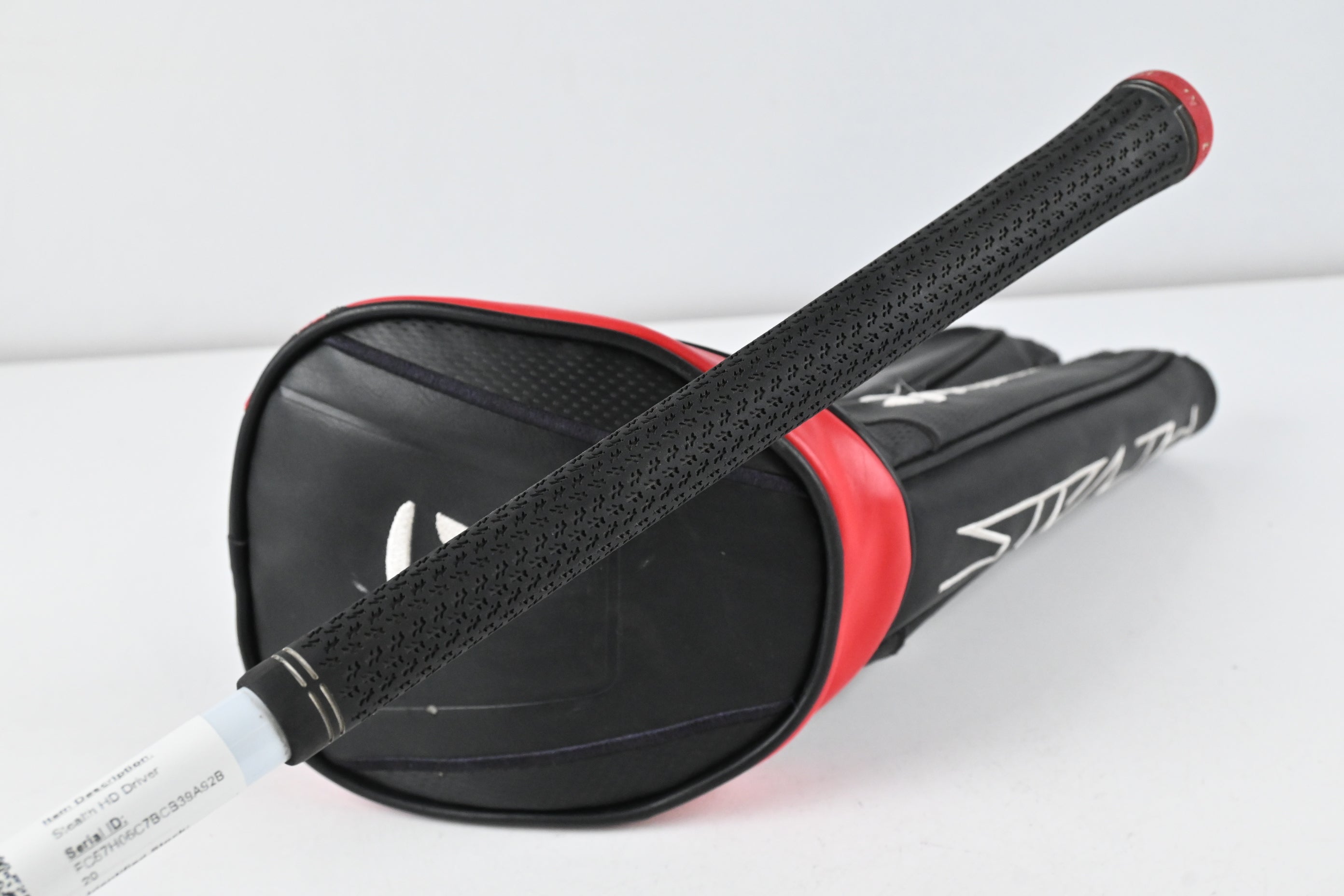 Taylormade Stealth HD Driver / 10.5 Degree / Regular Flex Fujikura Airspeeder 45