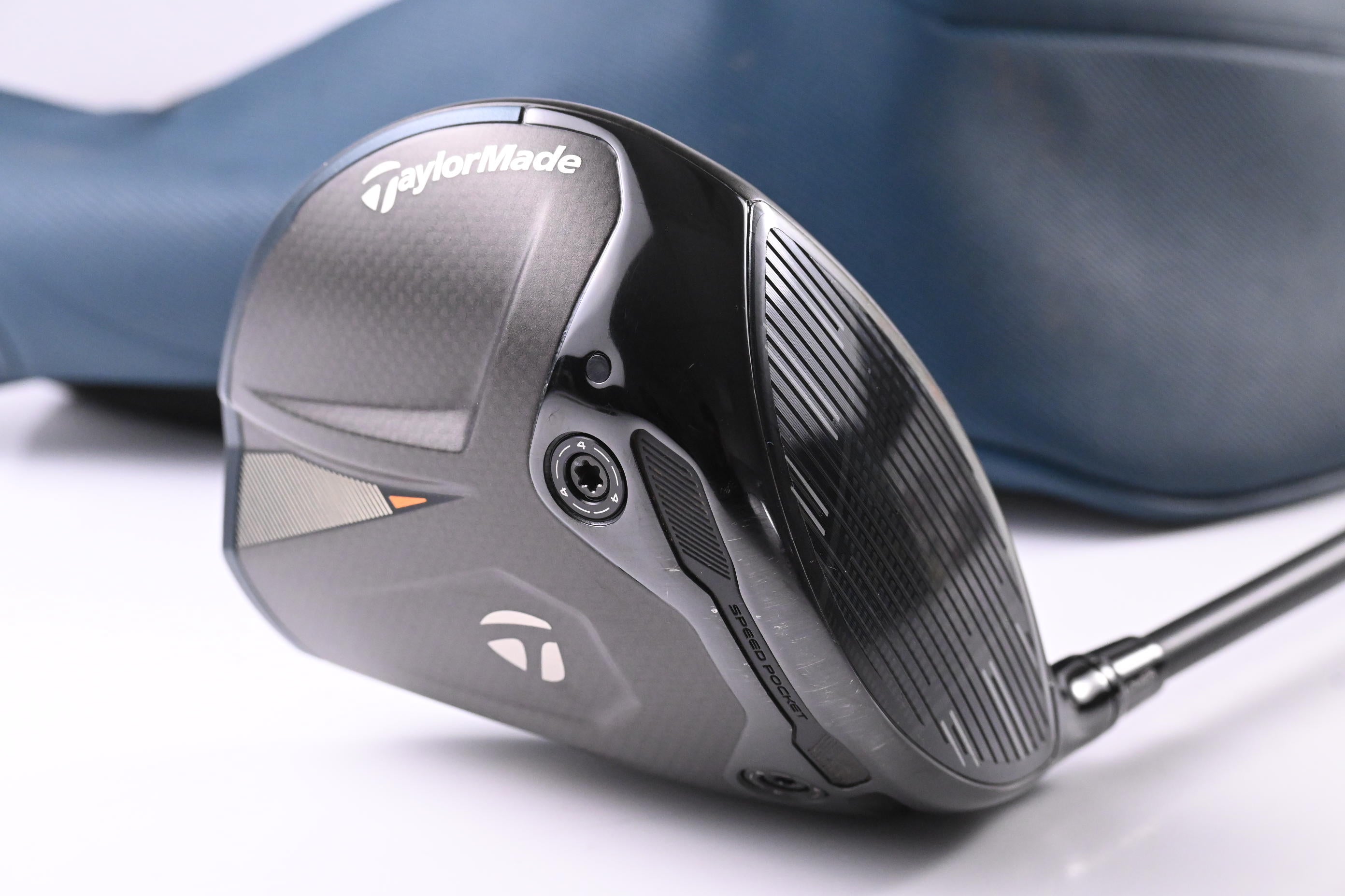 Taylormade Qi4D Driver / 9 Degree / Regular Flex Tensei AV Limited Blue 65 Shaft